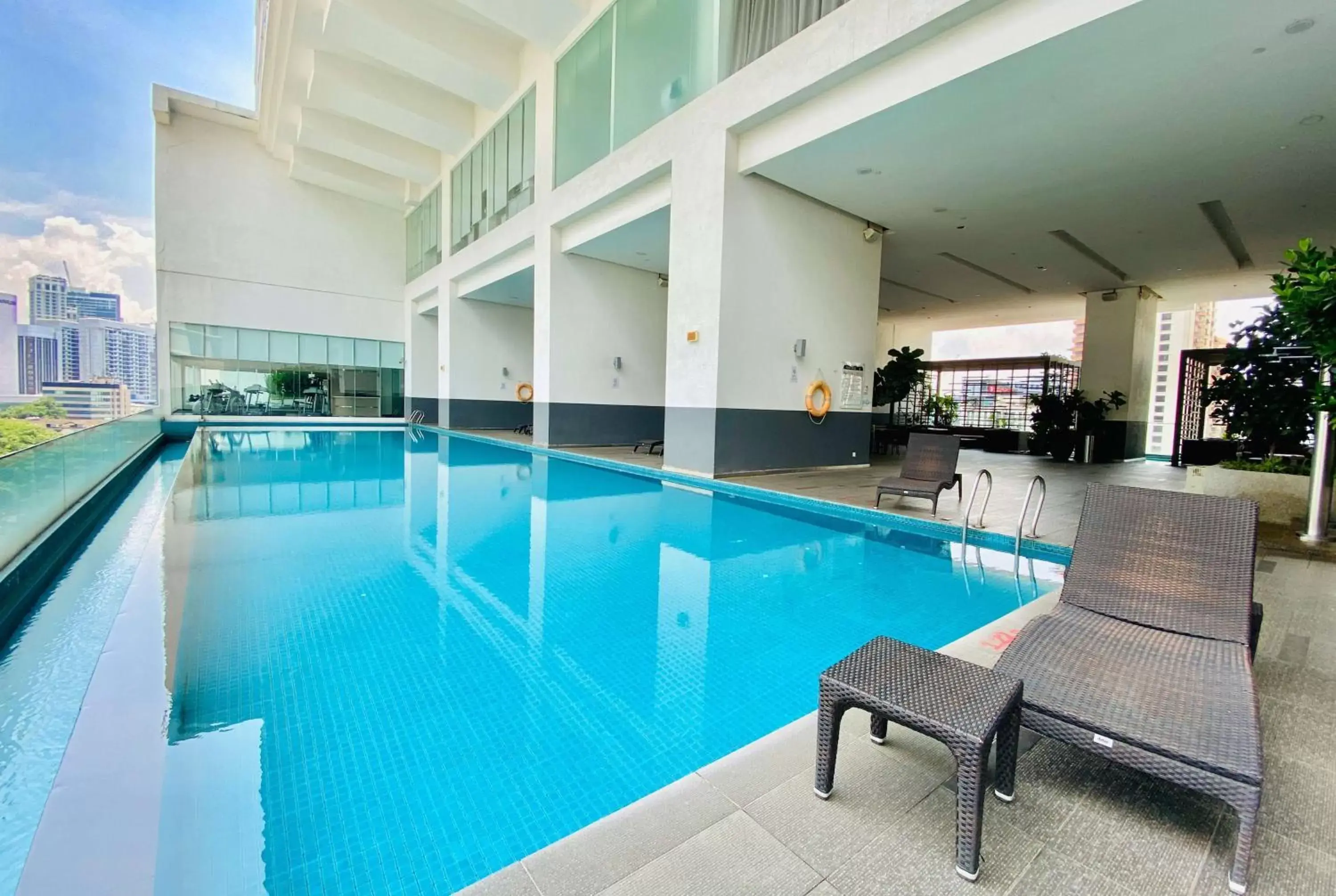 Pool view, Swimming Pool in Ramada Suites by Wyndham Kuala Lumpur City Centre