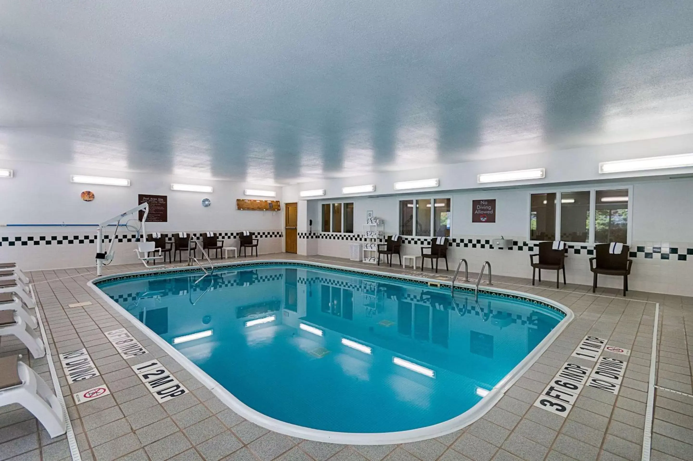 On site, Swimming Pool in Comfort Inn Barboursville near Huntington Mall area