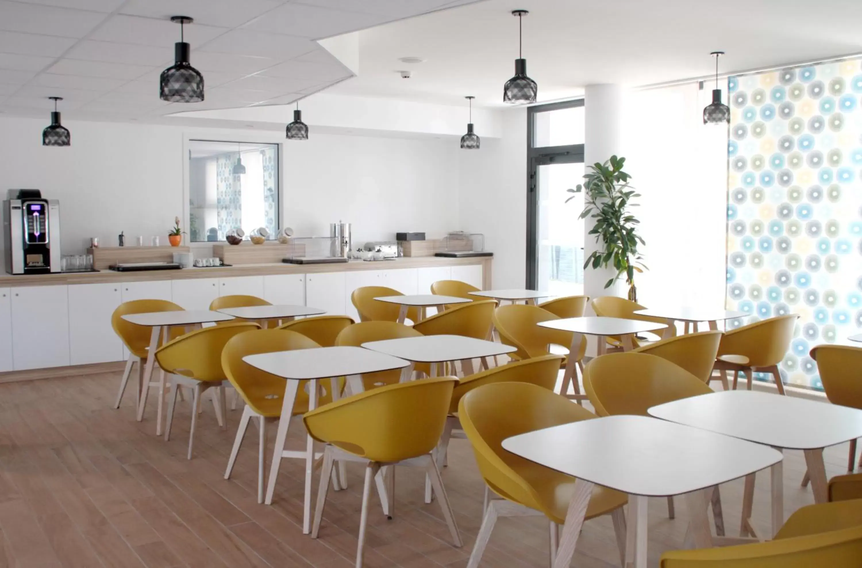Dining area, Restaurant/Places to Eat in Résidence Vacances Bleues Les Coteaux de Jonzac