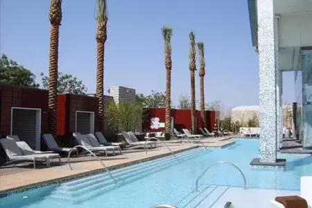 Swimming Pool in Luxury Suites at Palms Place