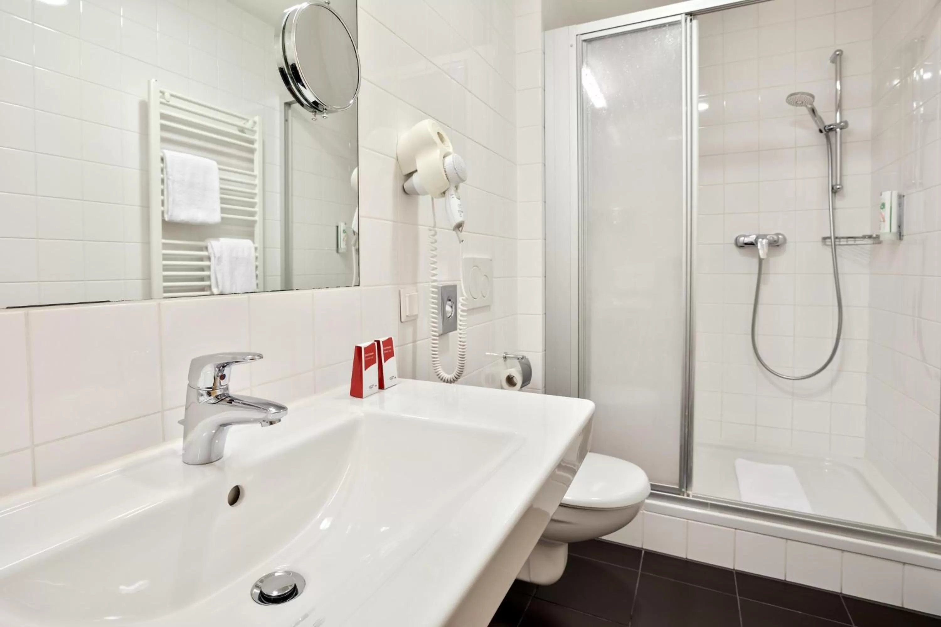 Shower in Austria Trend Hotel beim Theresianum Wien