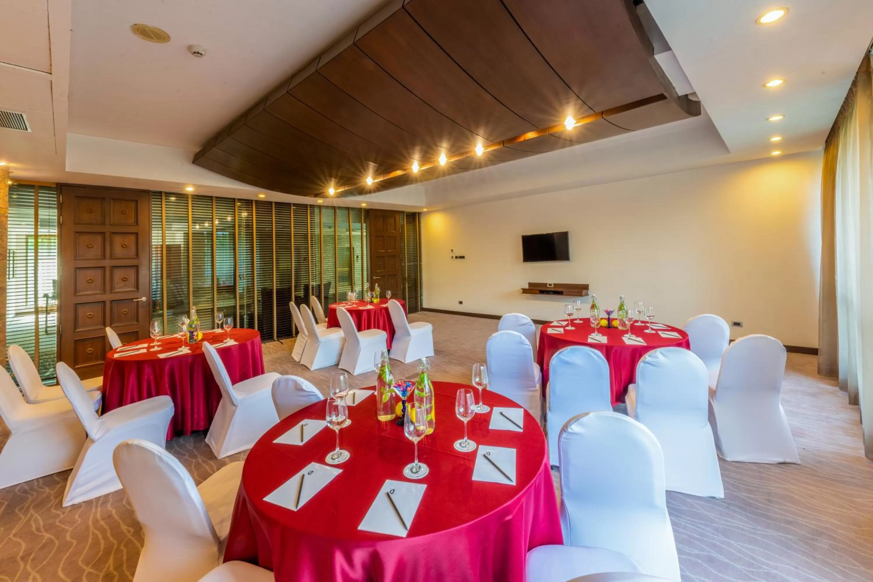 Meeting/conference room in O Hotel Pune