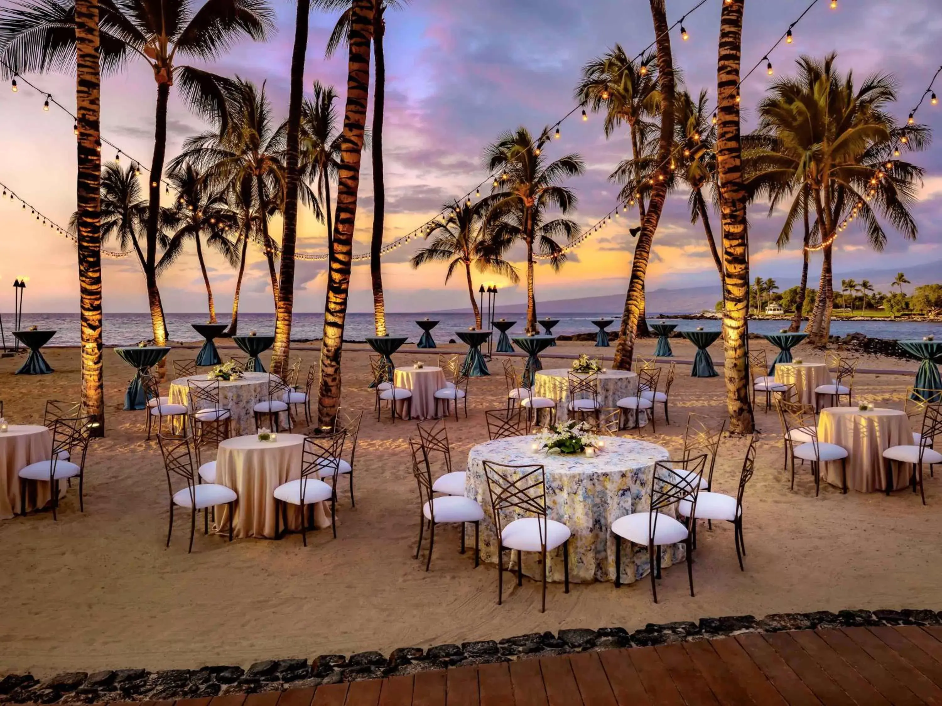 Meeting/conference room, Restaurant/Places to Eat in Fairmont Orchid