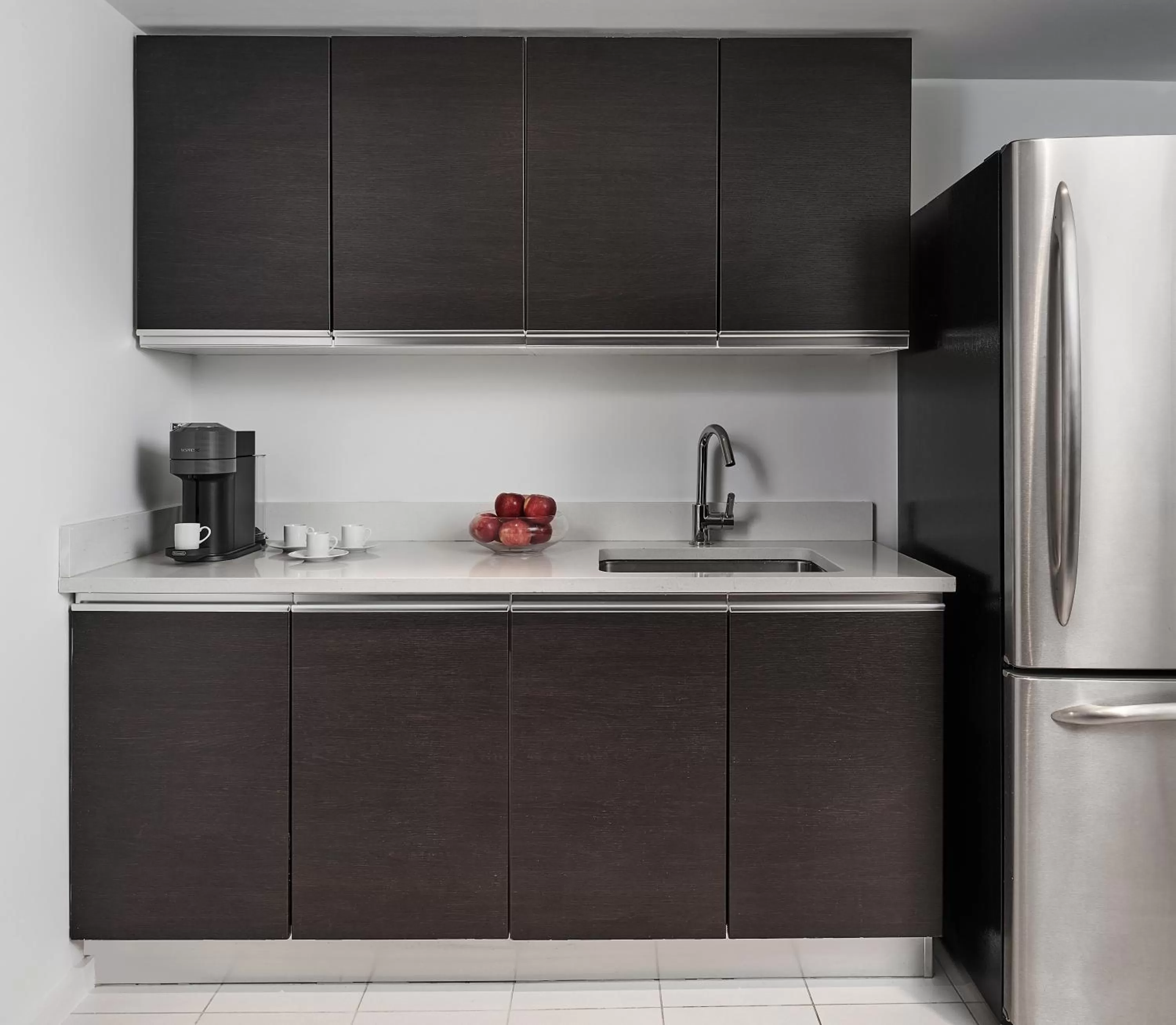 Kitchen or kitchenette in Hotel Zena Washington DC