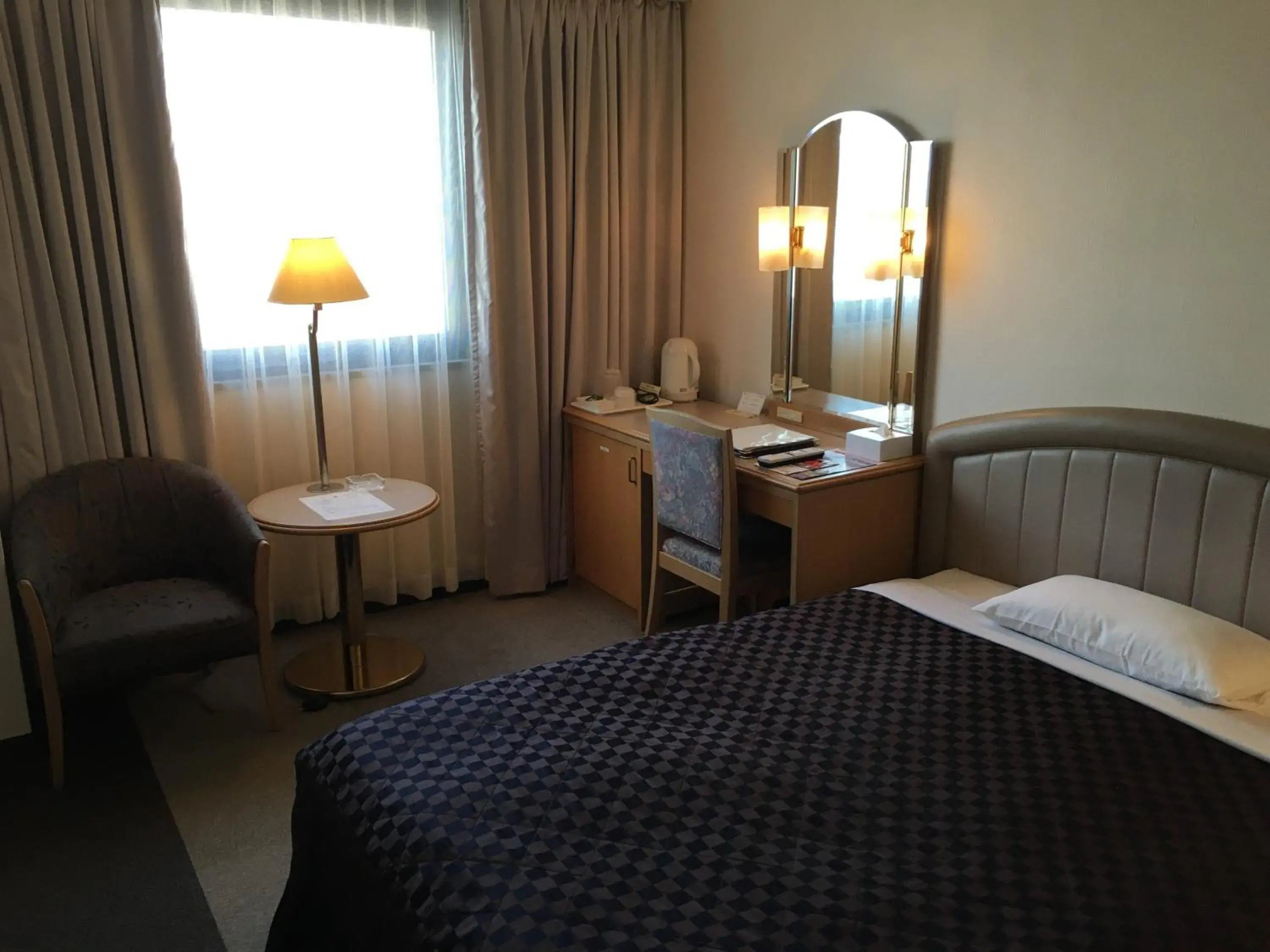 Bed in Urayasu Beaufort Hotel Bed in Urayasu Beaufort Hotel