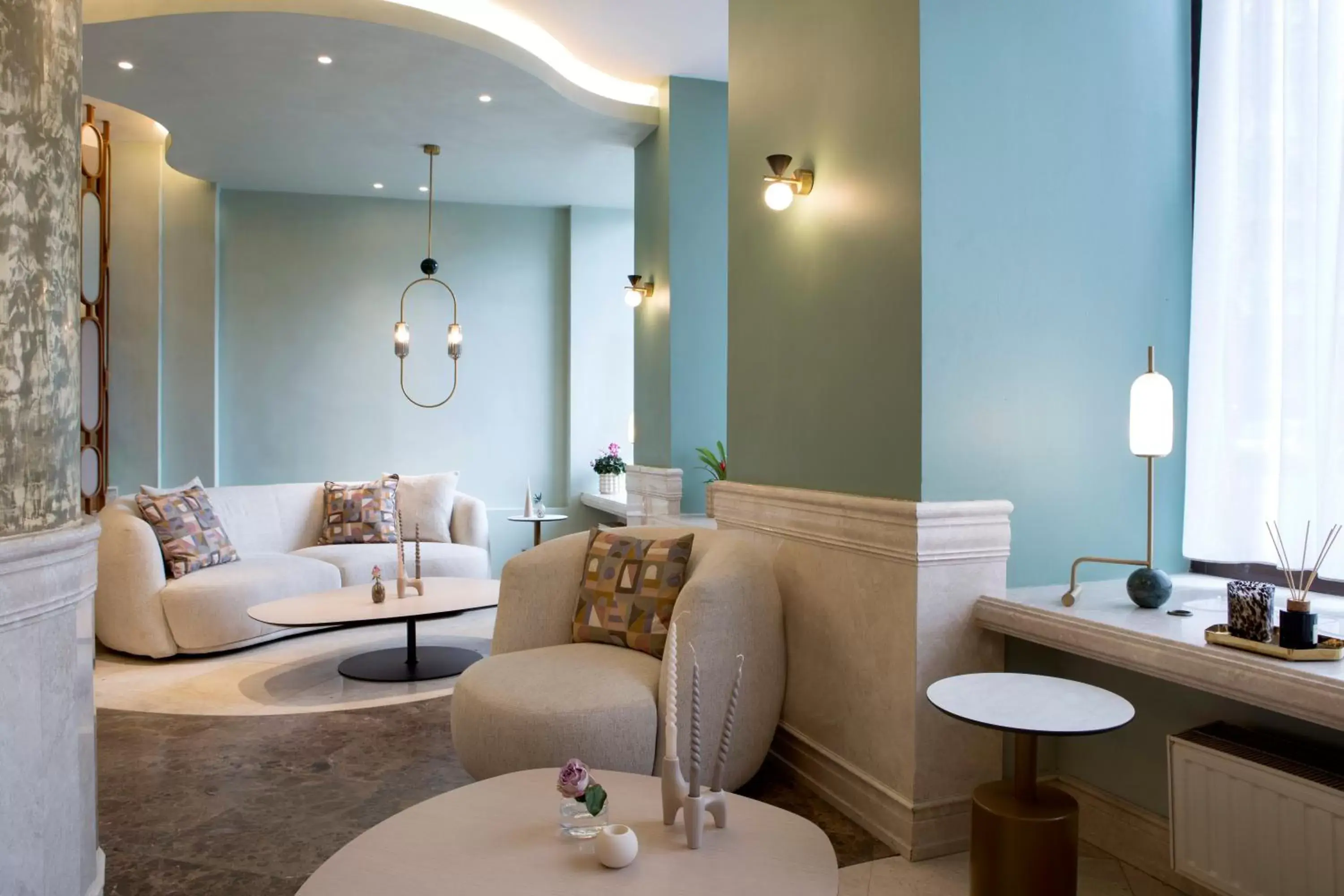 Seating Area in Hotel Venezia by Zeus International