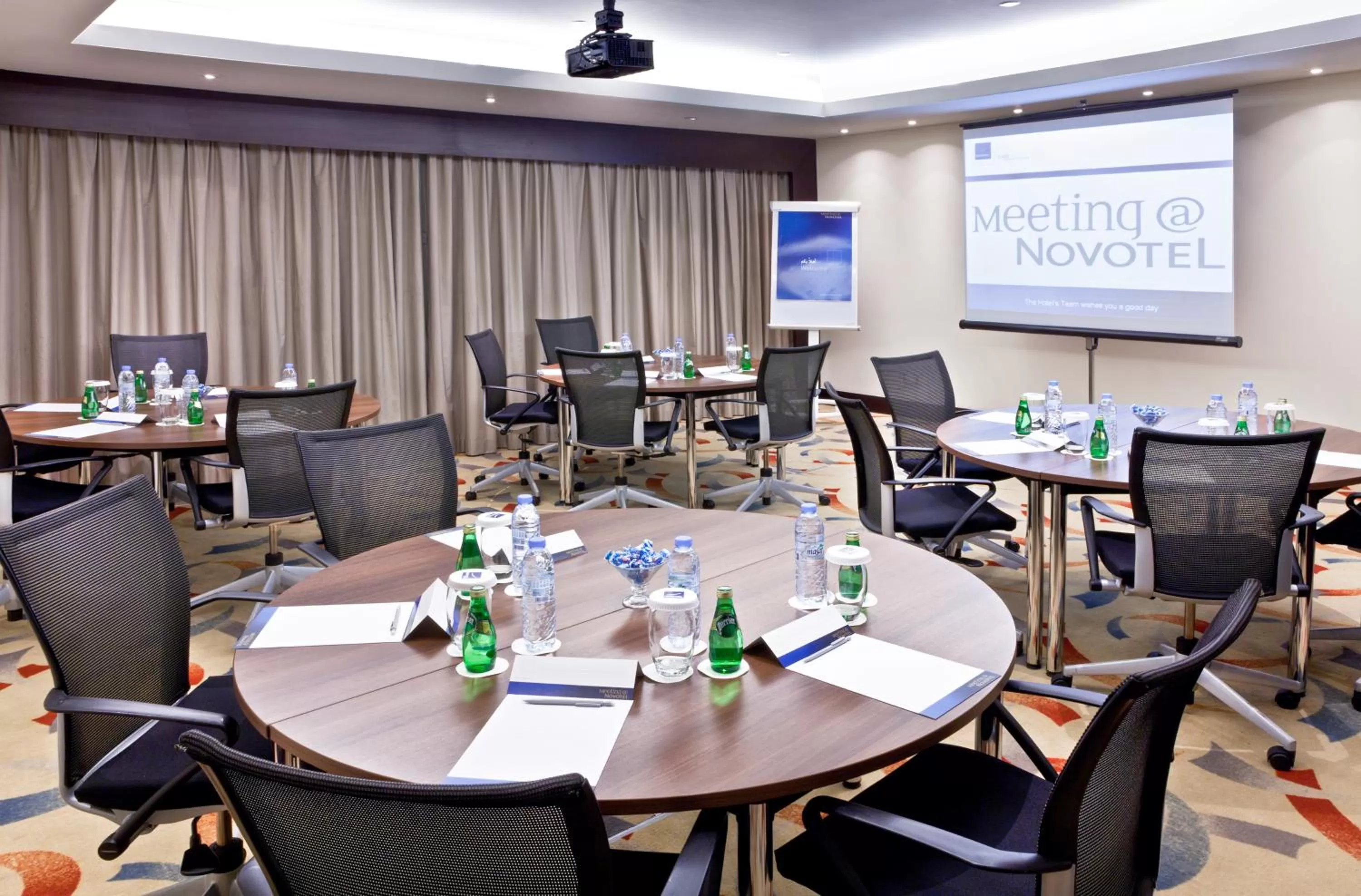 Business facilities in ibis Deira Creekside Dubai