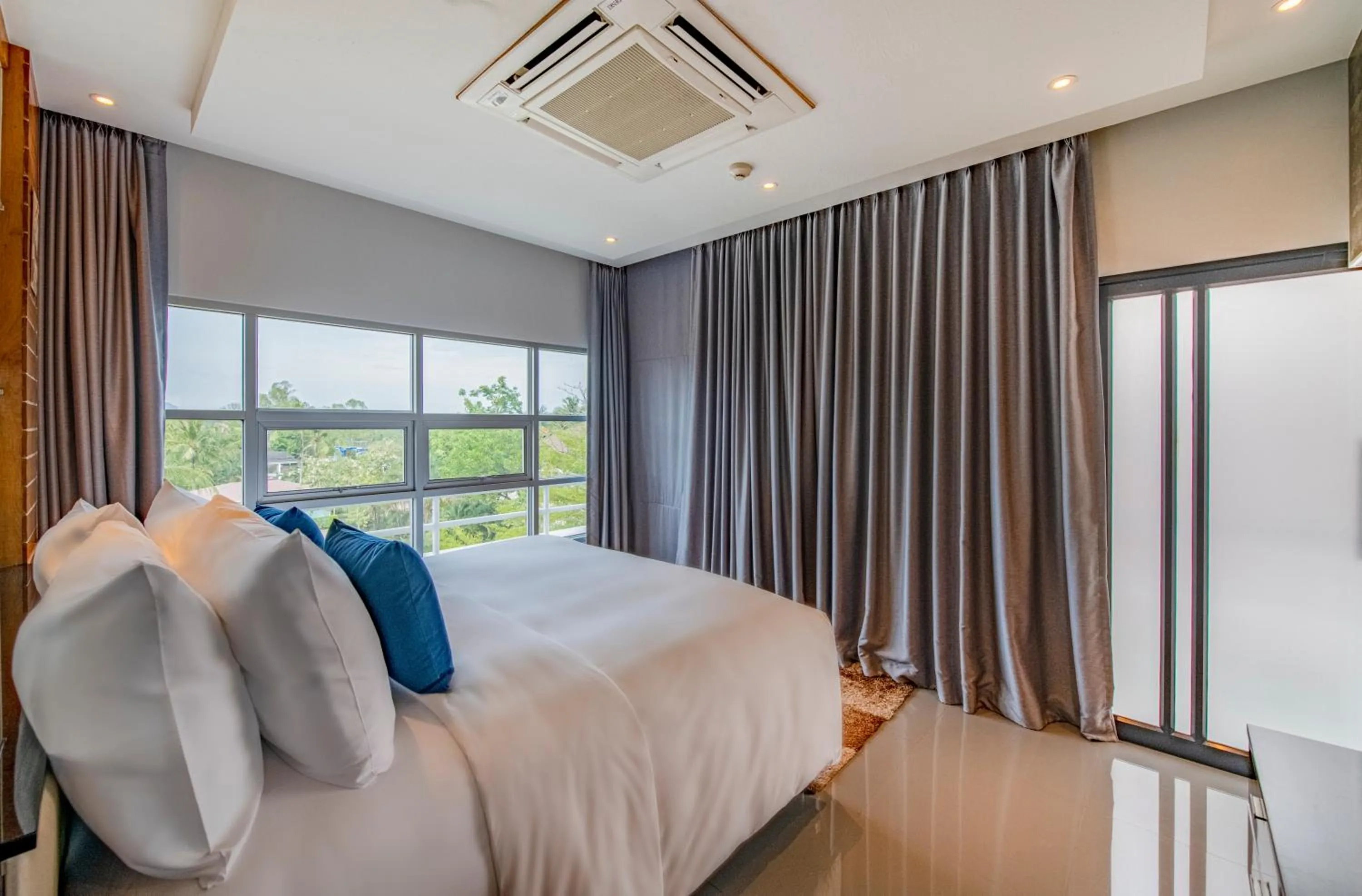 Bedroom, Bed in NH Boat Lagoon Phuket Resort