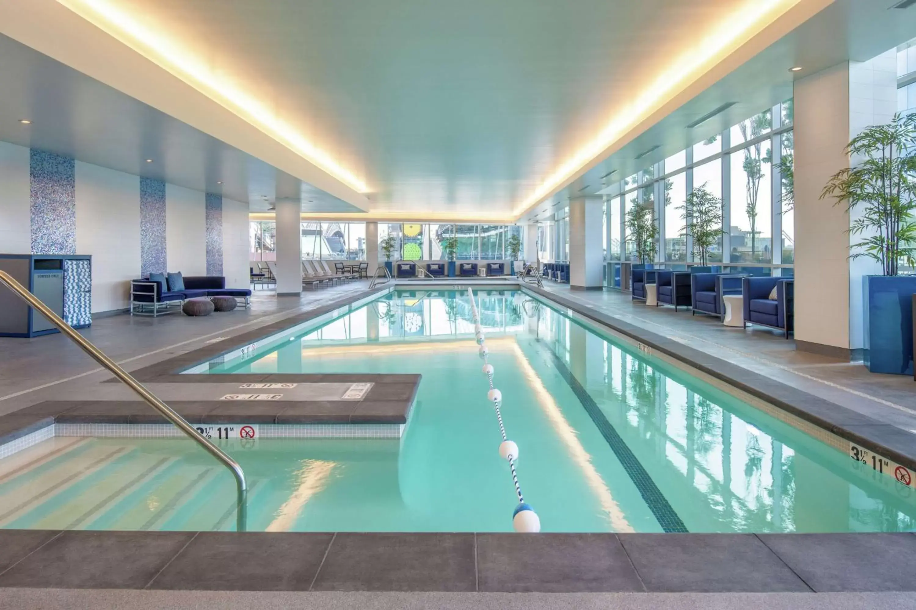 Swimming Pool in Embassy Suites By Hilton Seattle Downtown Pioneer Square