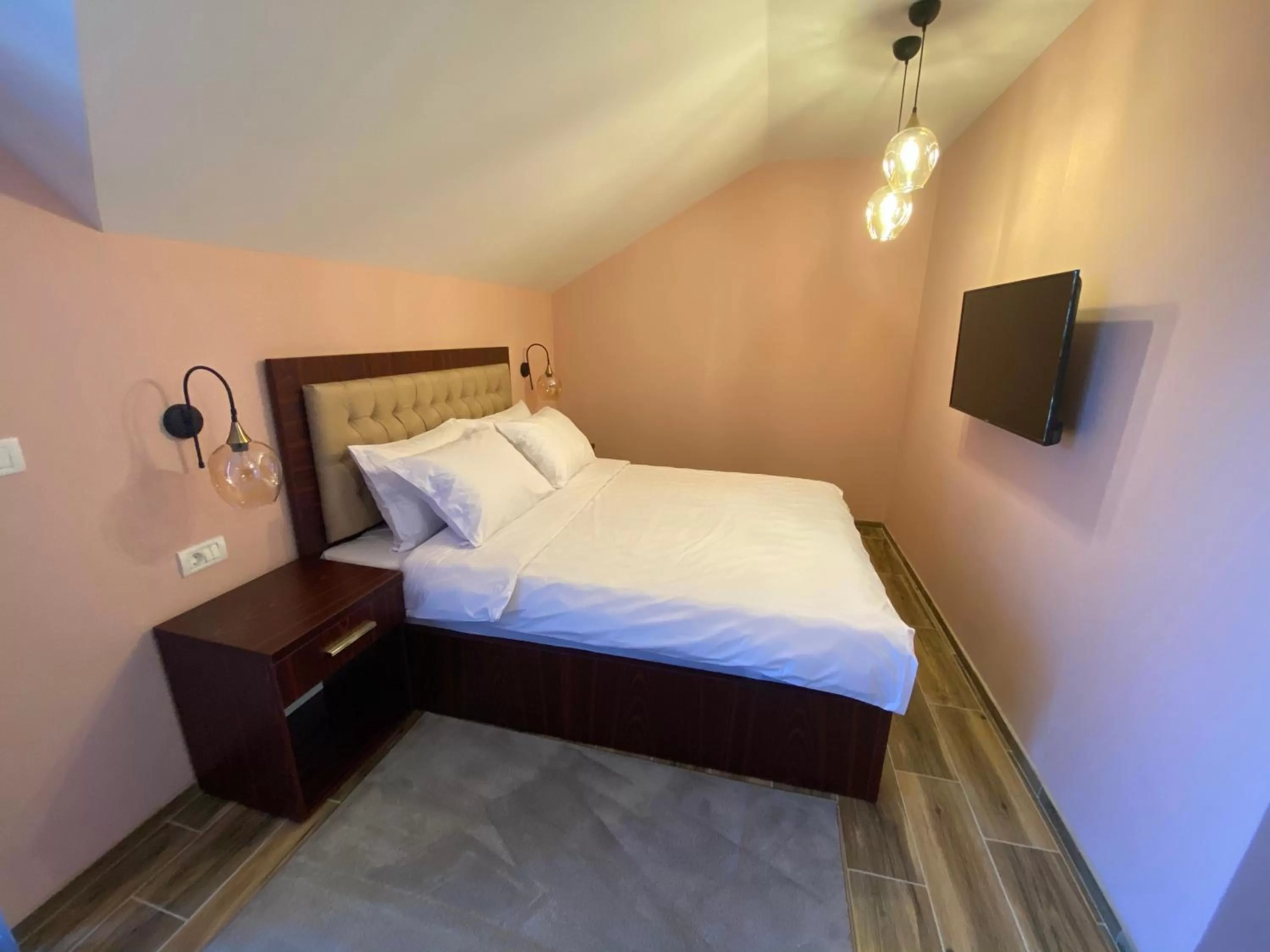 Bed in Hotel Kolonja's