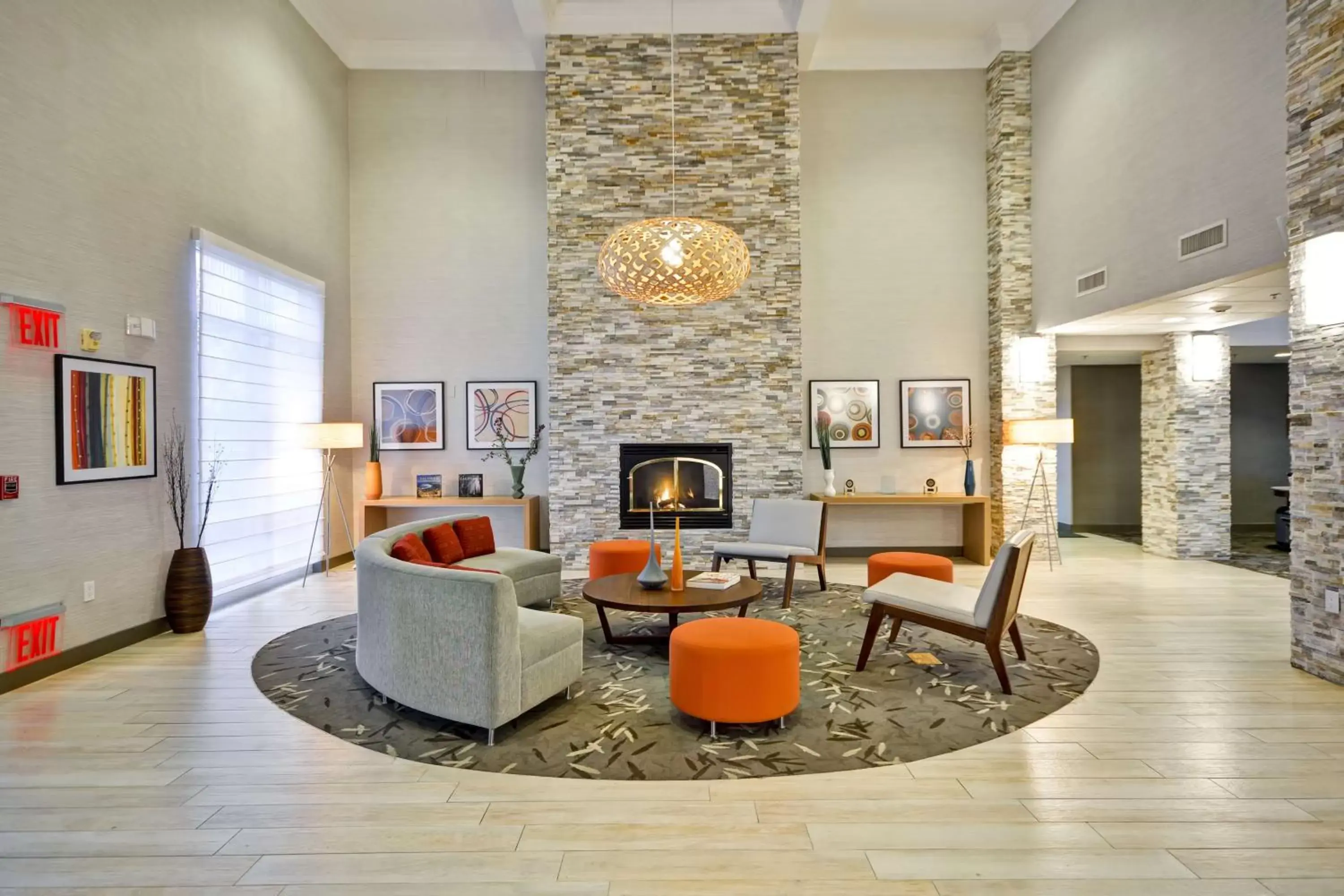 Lobby or reception in Homewood Suites by Hilton - Oakland Waterfront