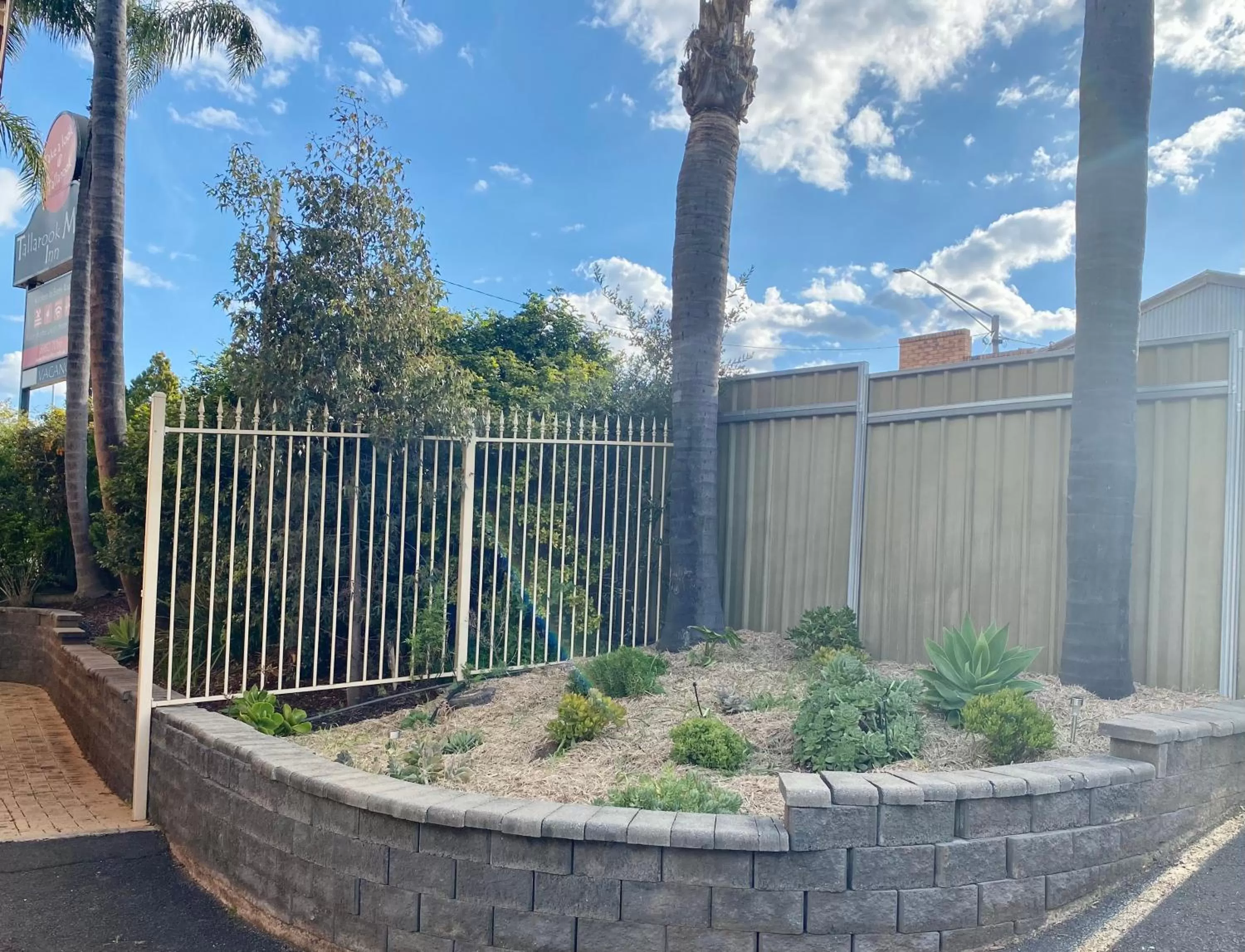 Garden in Tallarook Motor Inn