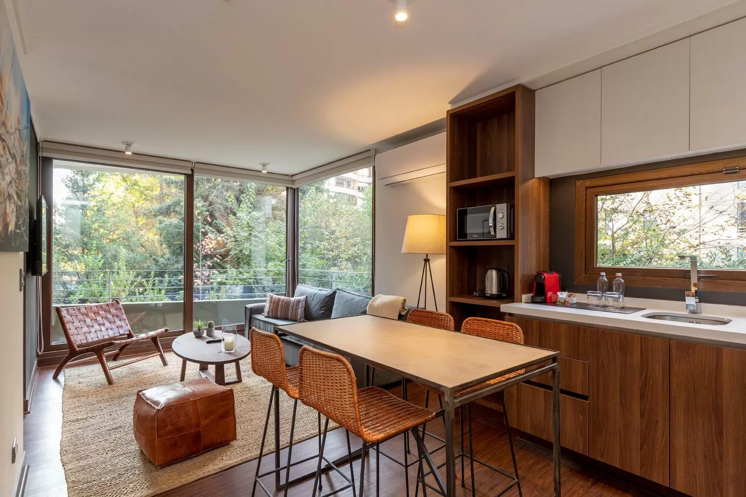 Coffee/tea facilities in The Place