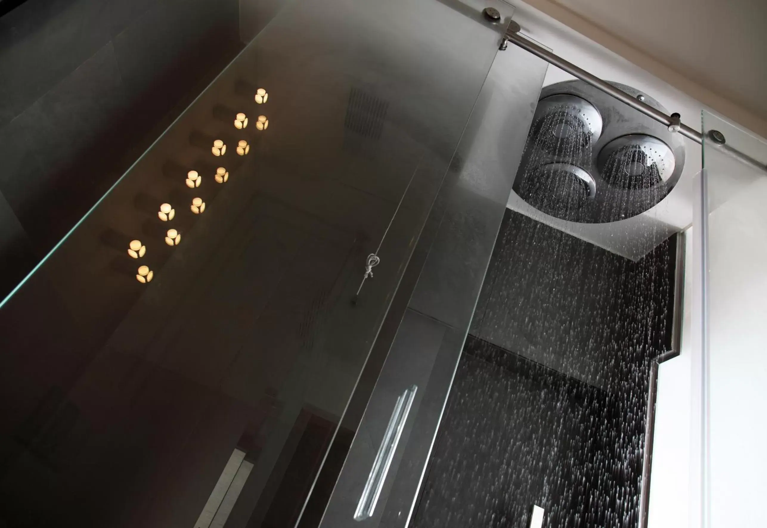 Shower, Bathroom in La Loggia Historic Resort