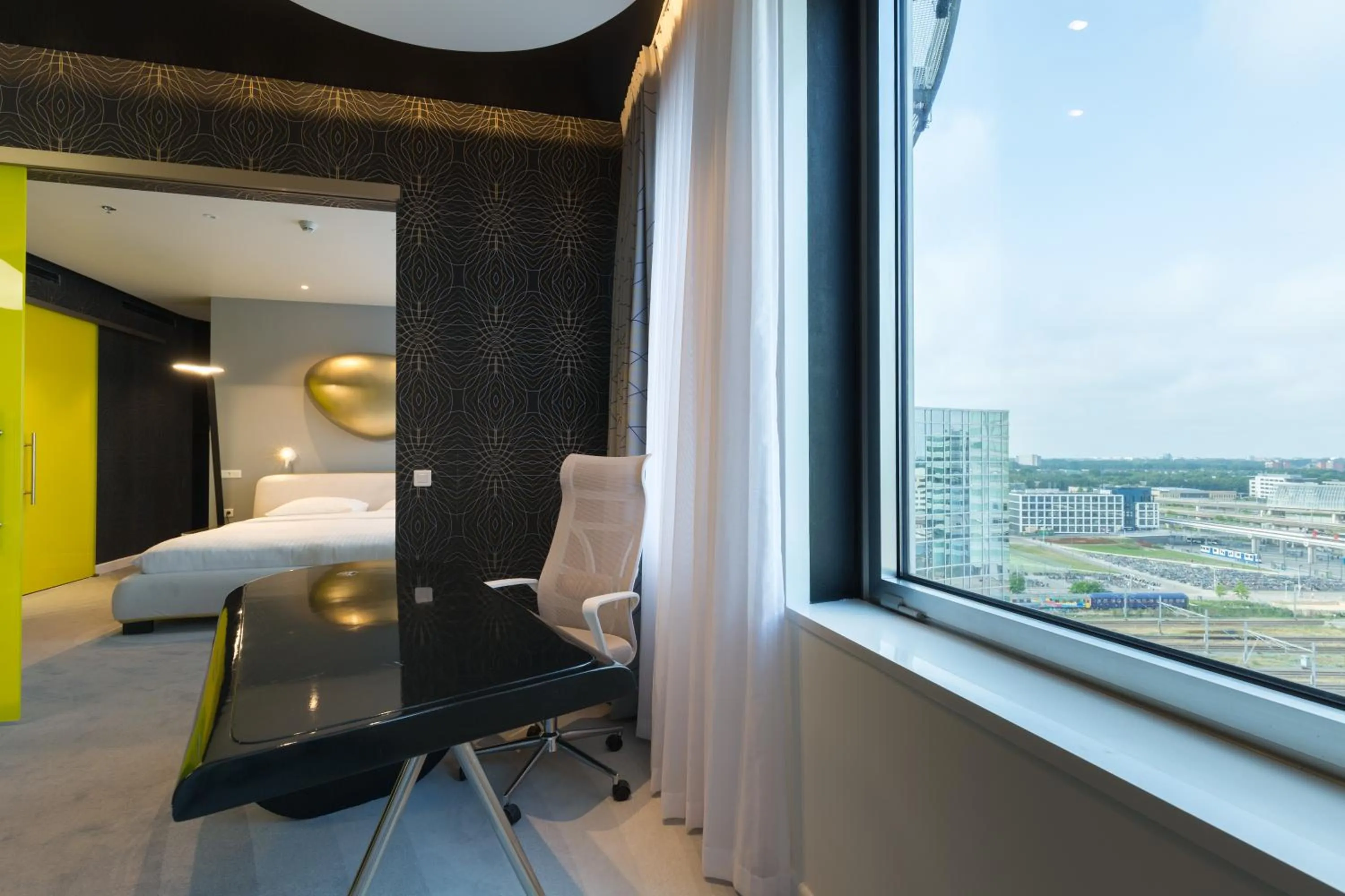 View (from property/room), Bed in Park Inn by Radisson Amsterdam City West