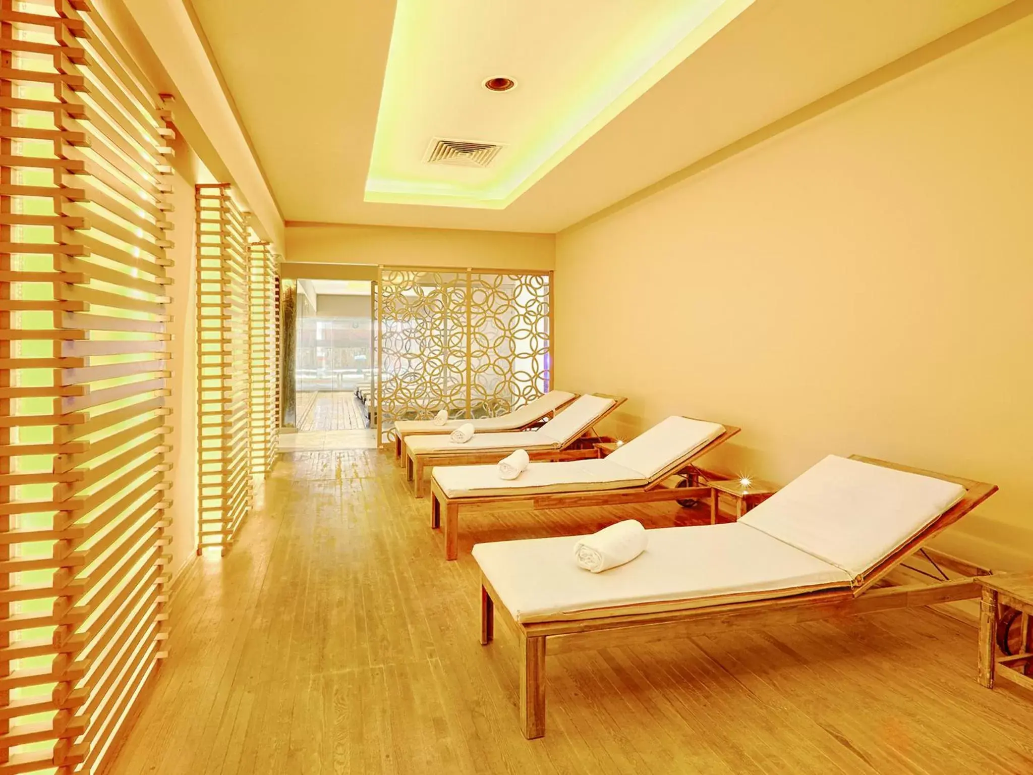 Day, Seating Area in Pırıl Hotel Thermal&Beauty SPA