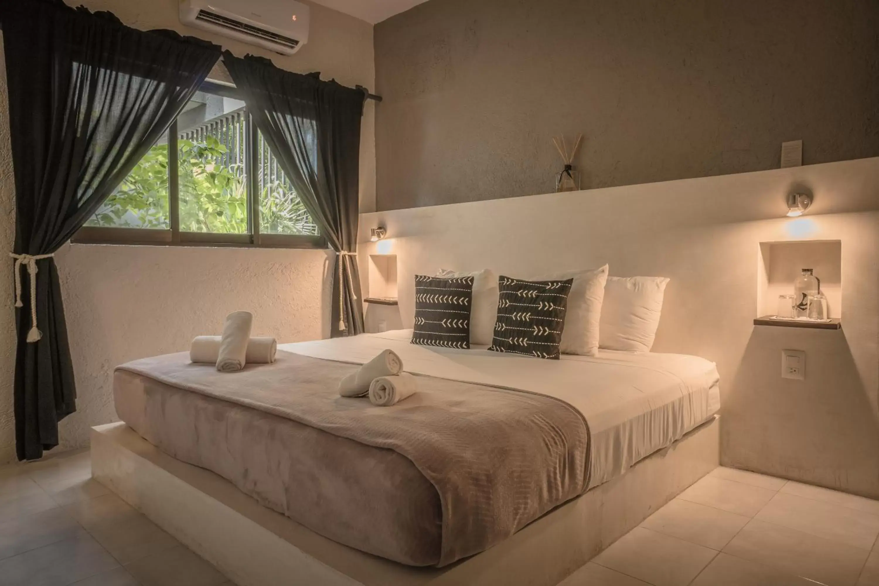 Bedroom, Bed in Aruma Art House Hotel Boutique