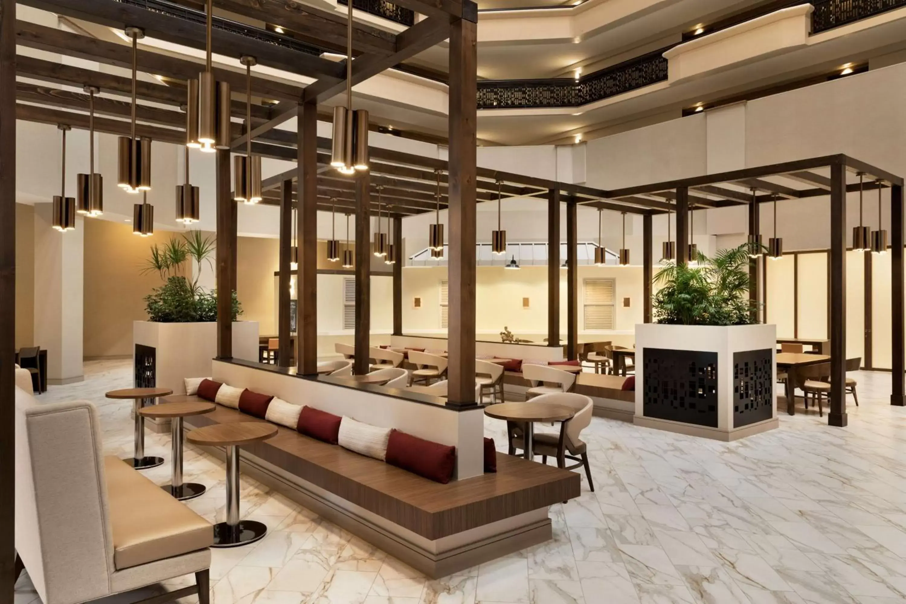 Lobby or reception, Lobby/Reception in Embassy Suites by Hilton Phoenix Downtown North