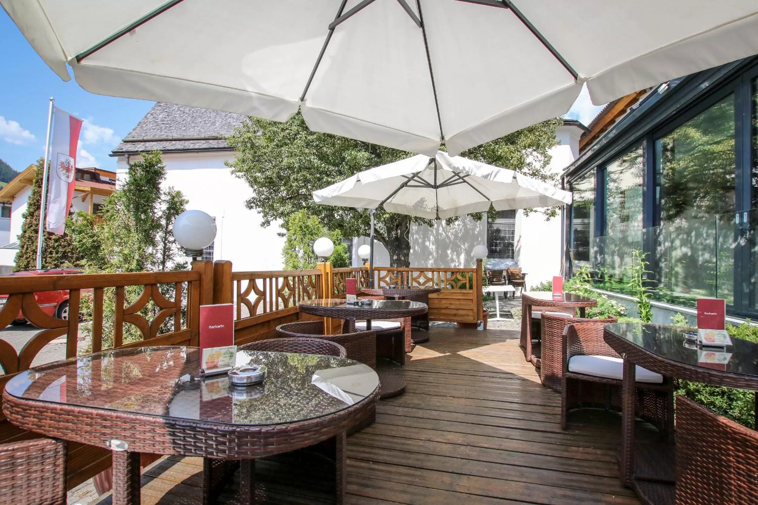 Garden in Hotel Schwarzer Adler