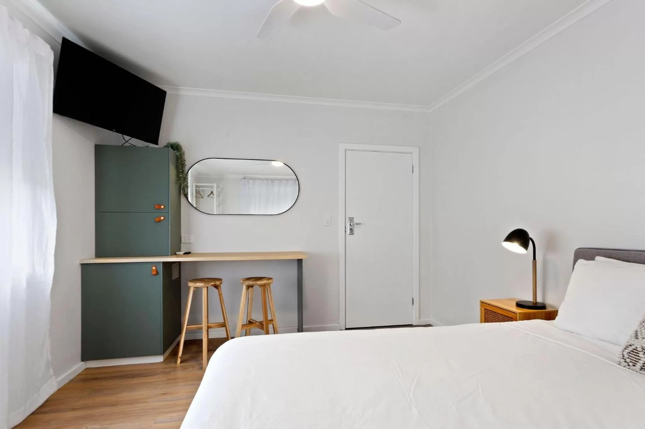 Bed in Shaen Street Motel