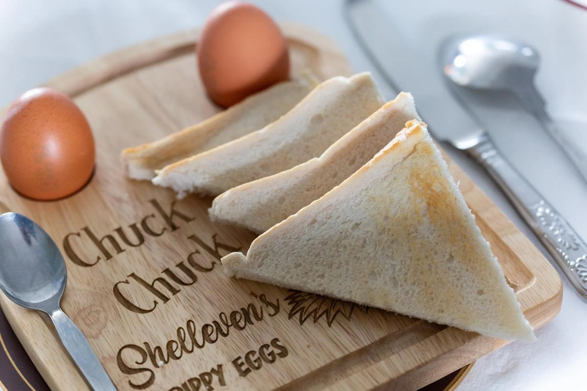 Restaurant/places to eat in Shelleven Guest House