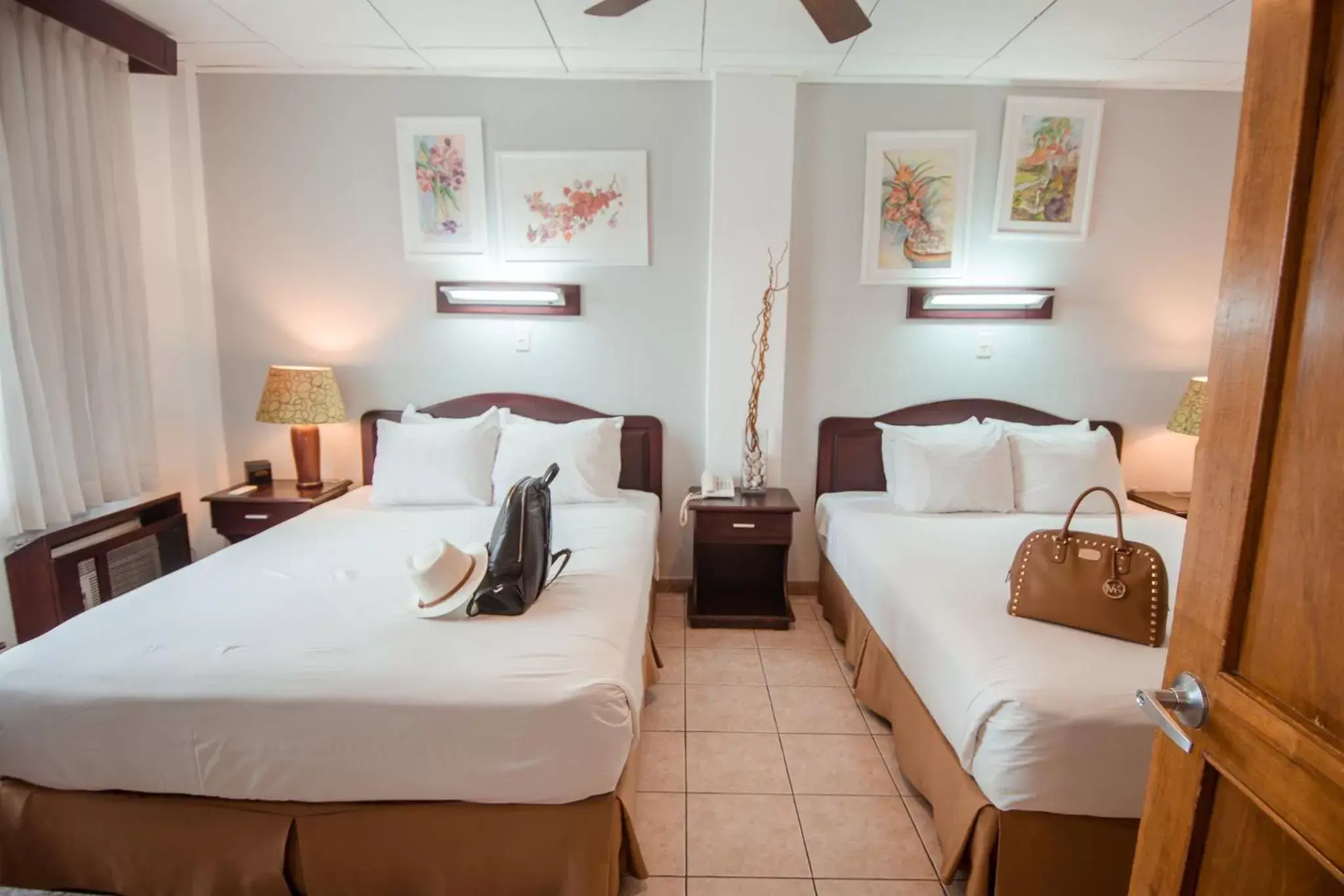 Bedroom, Bed in La Sabana Hotel Suites Apartments