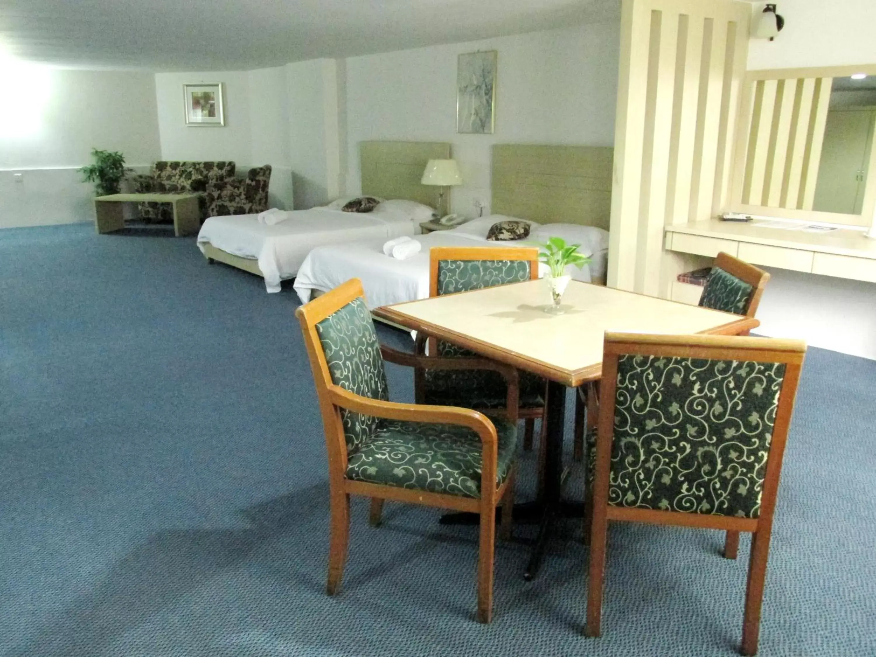 Photo of the whole room in Promenade Service Apartment