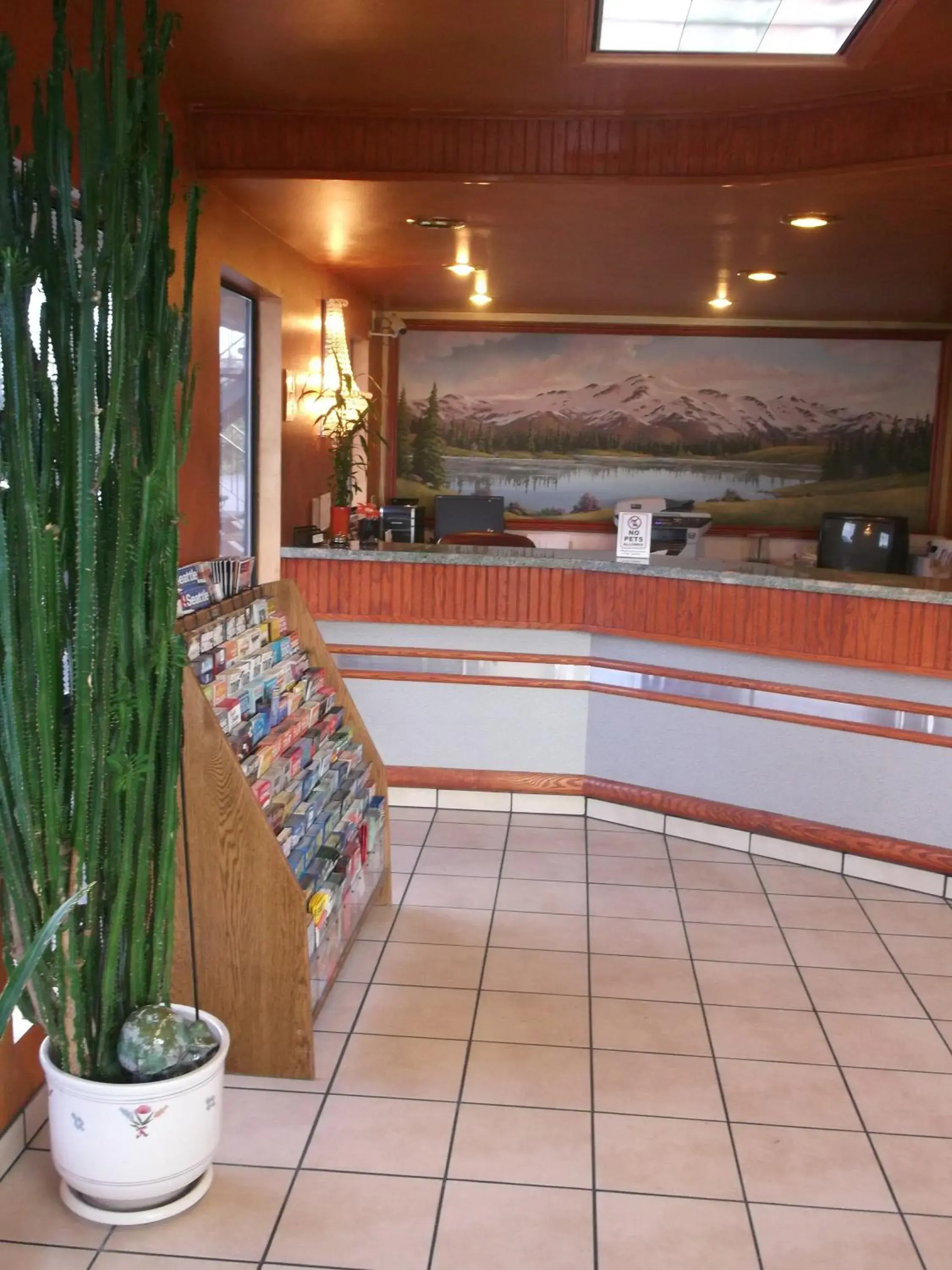 Lobby or reception in Sunrise Inn