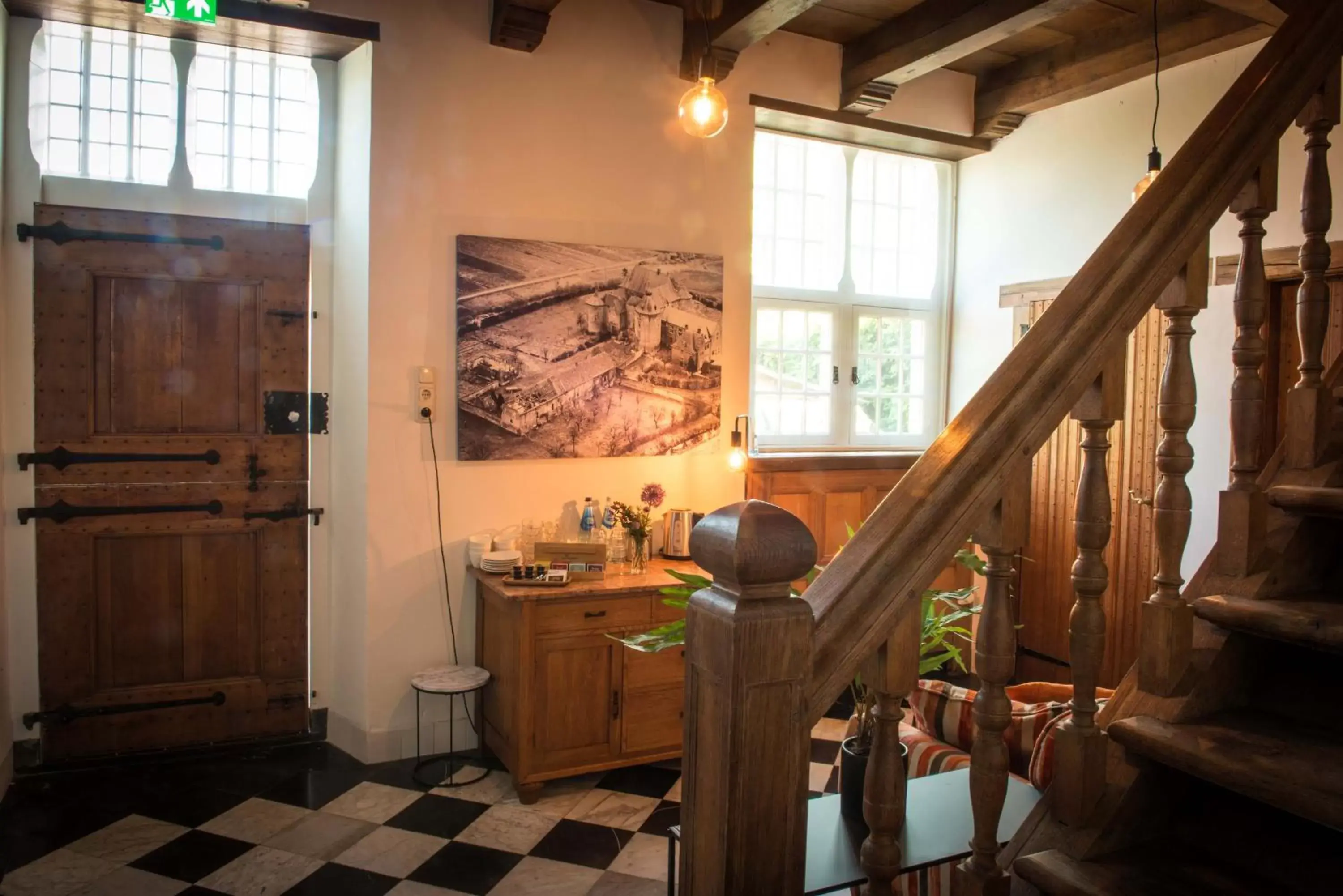 Seating area in B&B kasteel Ammersoyen