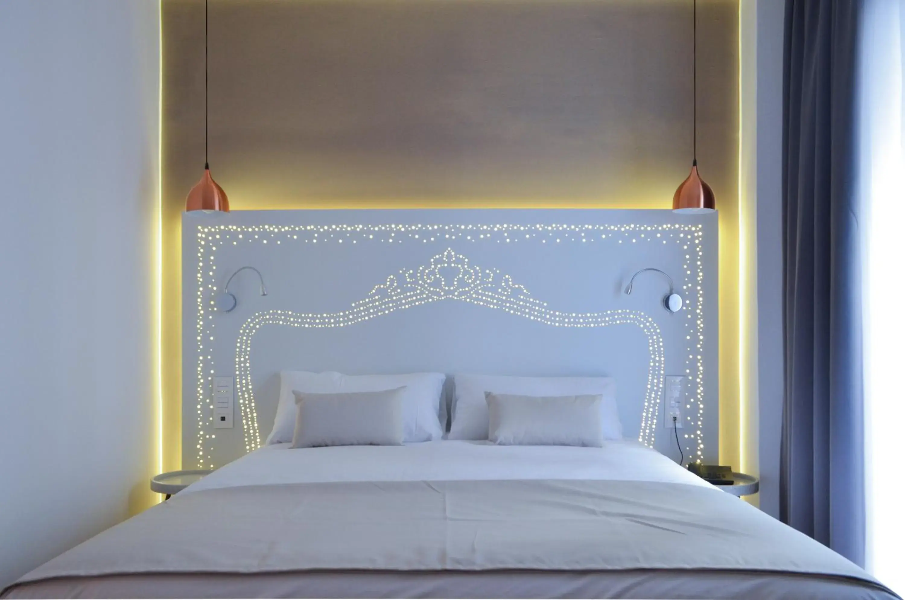 Bed in The Walt Madrid