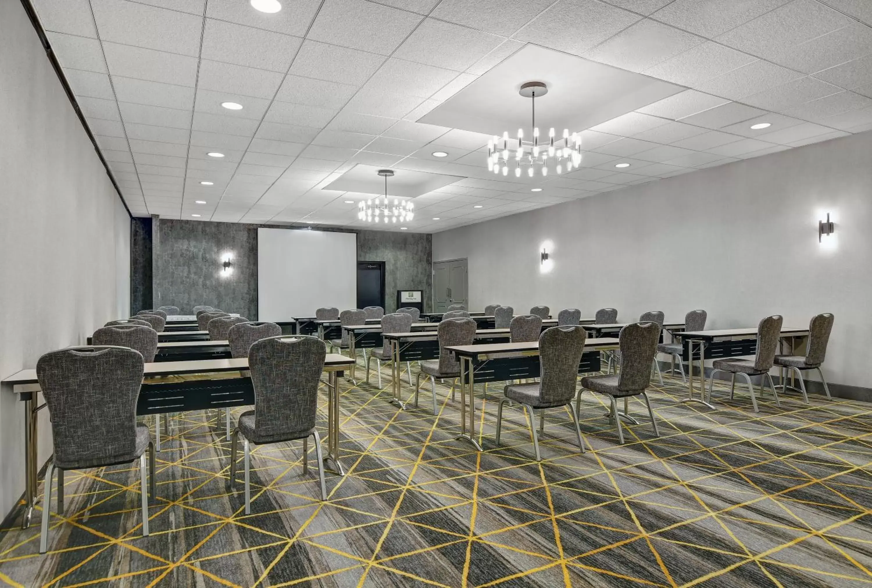 Meeting/conference room, Business Area/Conference Room in Holiday Inn Philadelphia-Cherry Hill, an IHG Hotel
