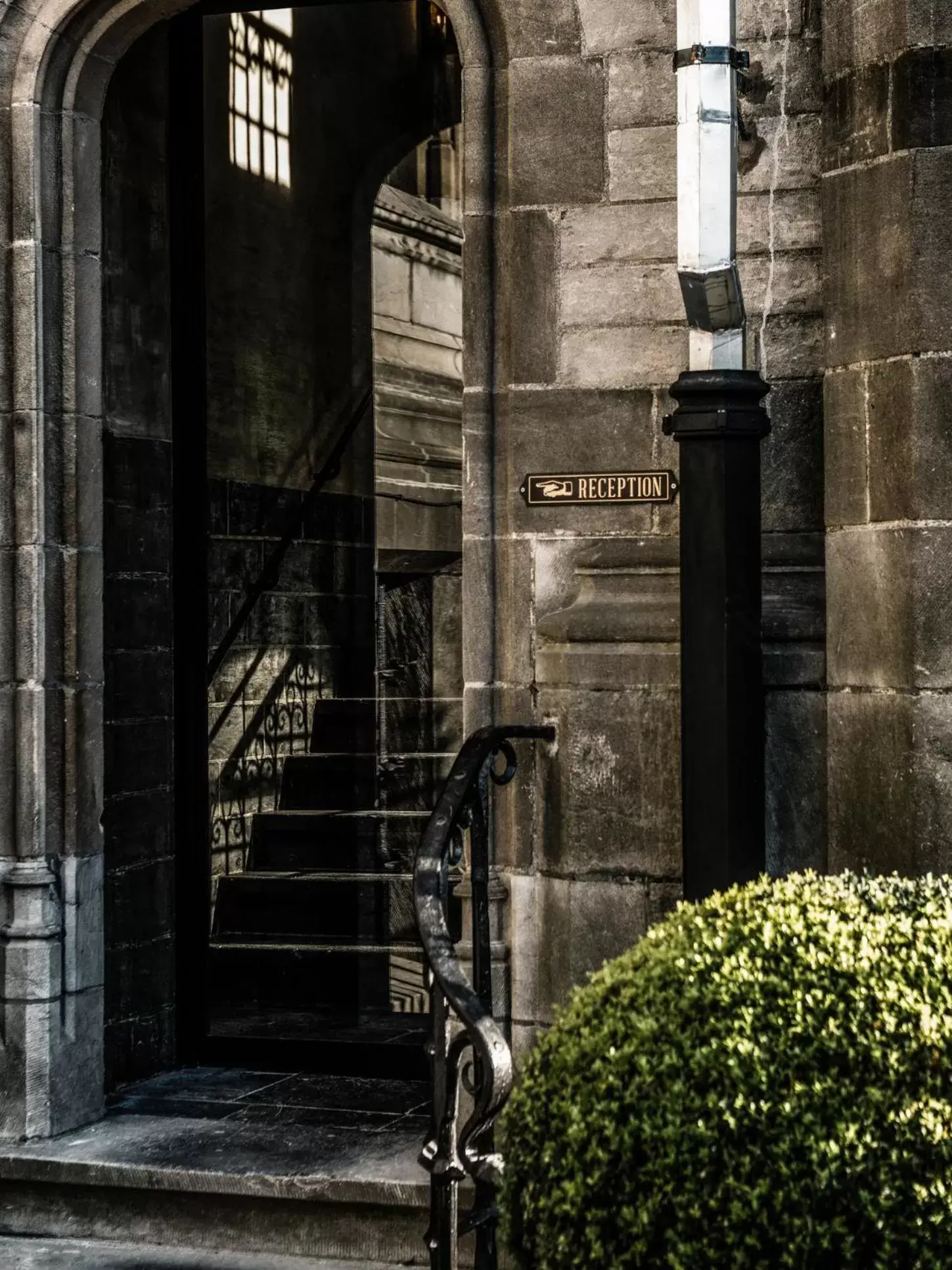 Facade/entrance in 1898 The Post Facade/entrance in 1898 The Post