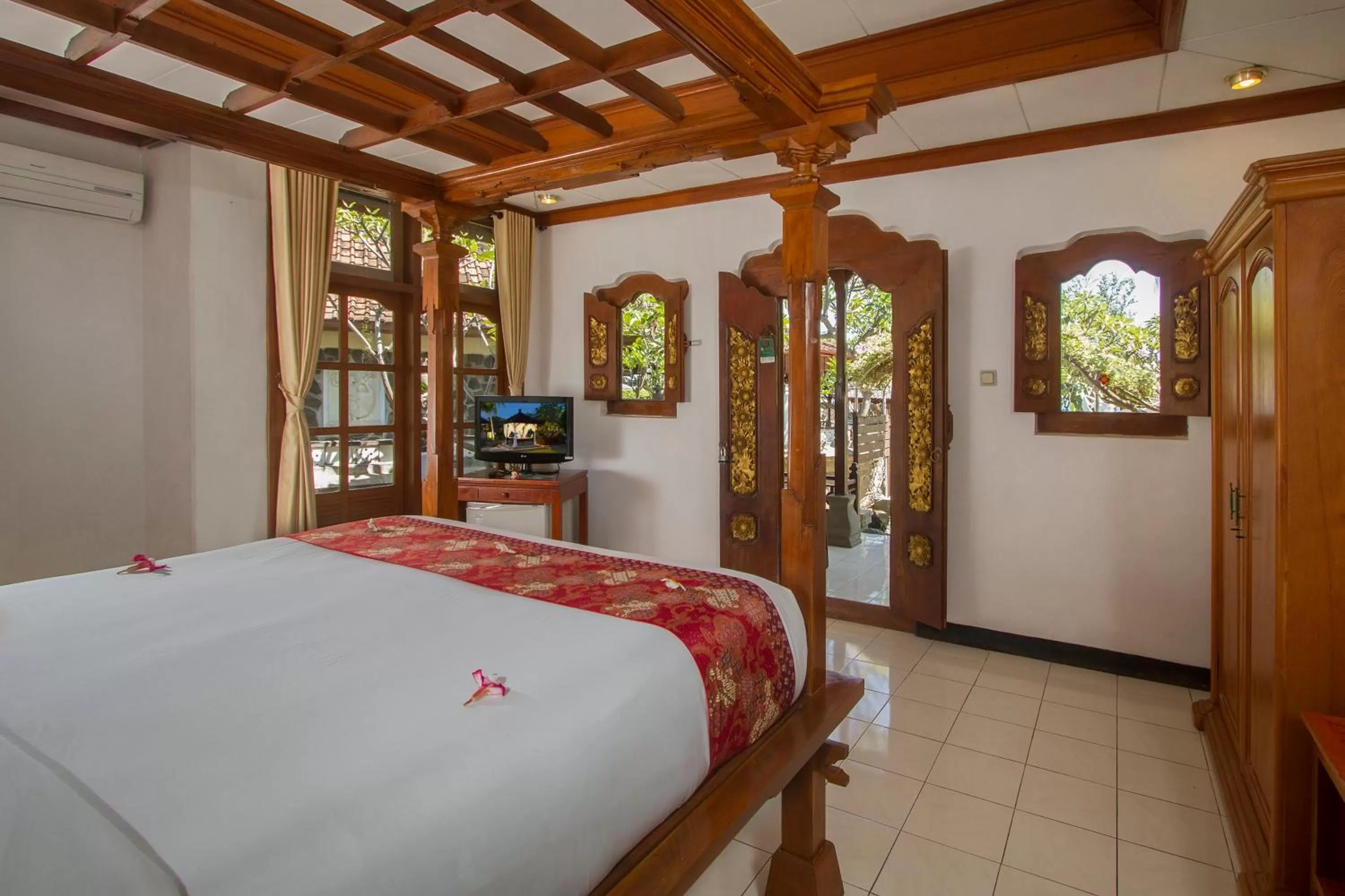 Garden, Bed in Bali Taman Beach Resort & Spa Lovina