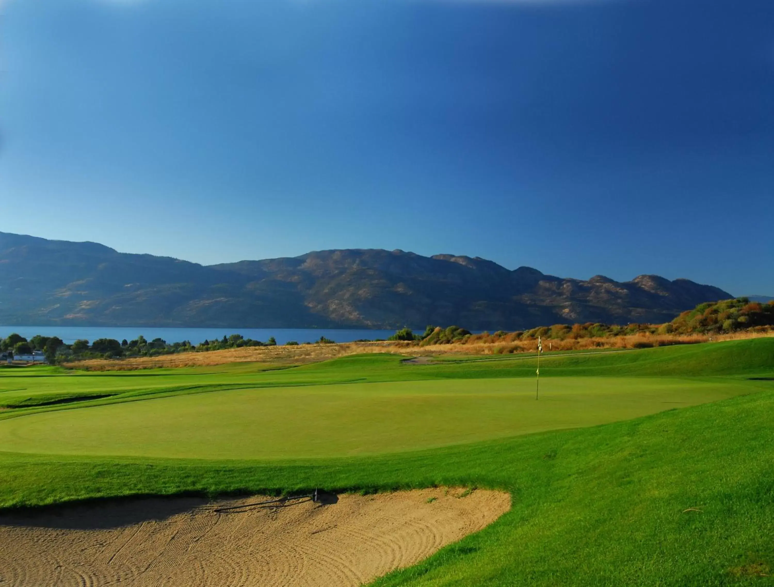 Nearby landmark, Golf in Holiday Inn Express & Suites Kelowna - East, an IHG Hotel