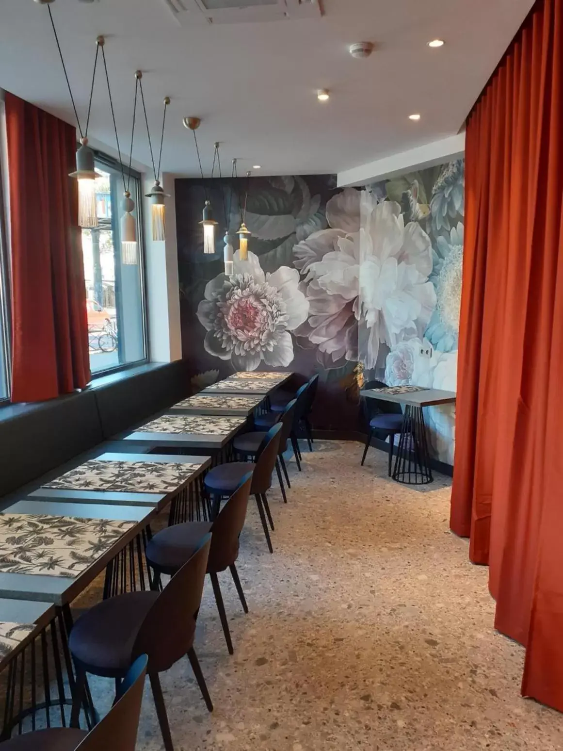 Restaurant/Places to Eat in Hôtel Prince Albert Concordia