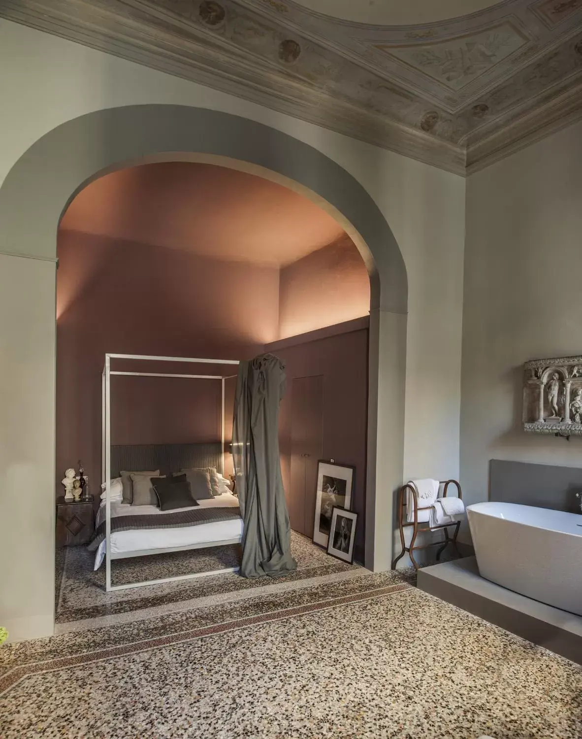 Bedroom, Bed in Casa Botticelli