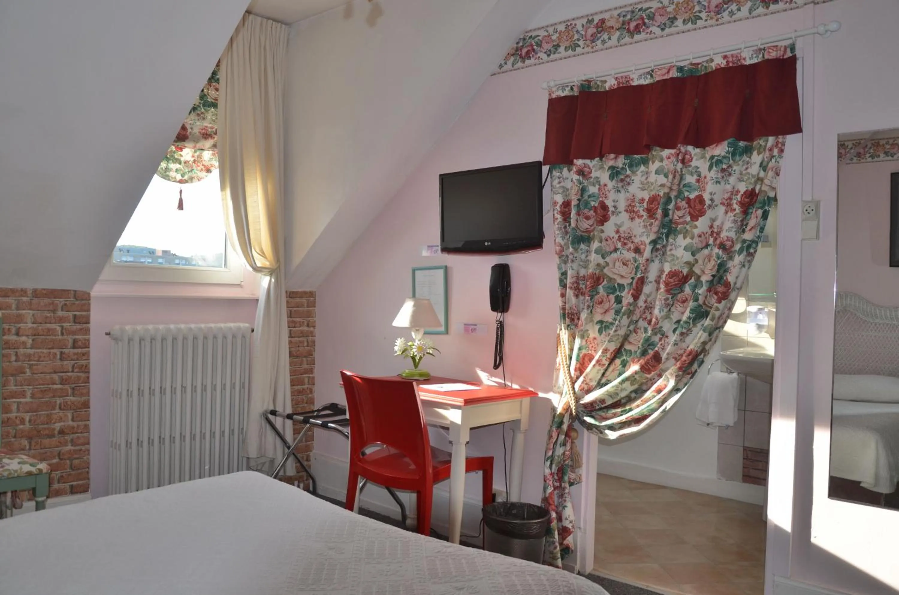 Day, Bed in Hôtel Vauban