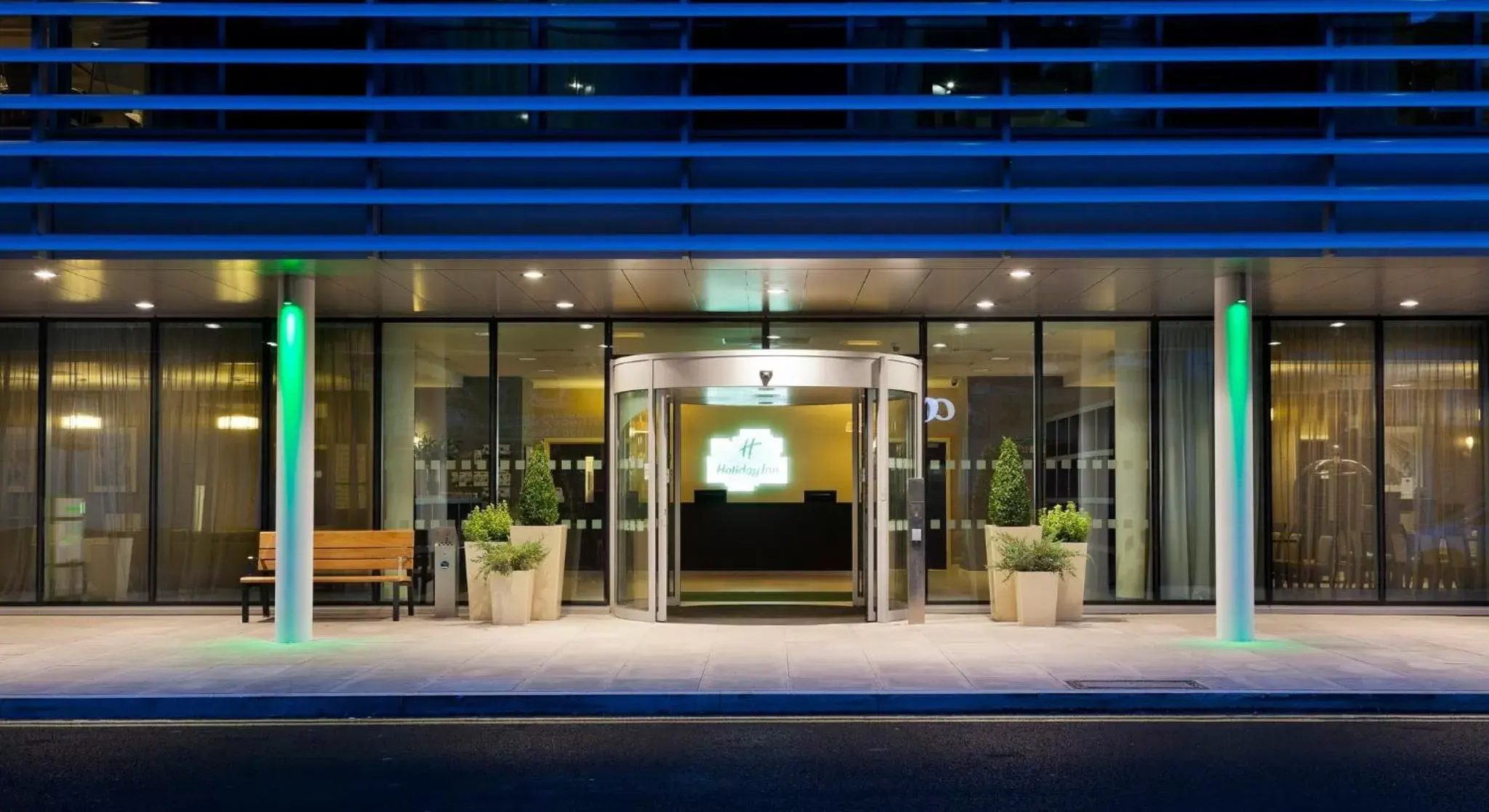 Property building in Holiday Inn London - Whitechapel, an IHG Hotel