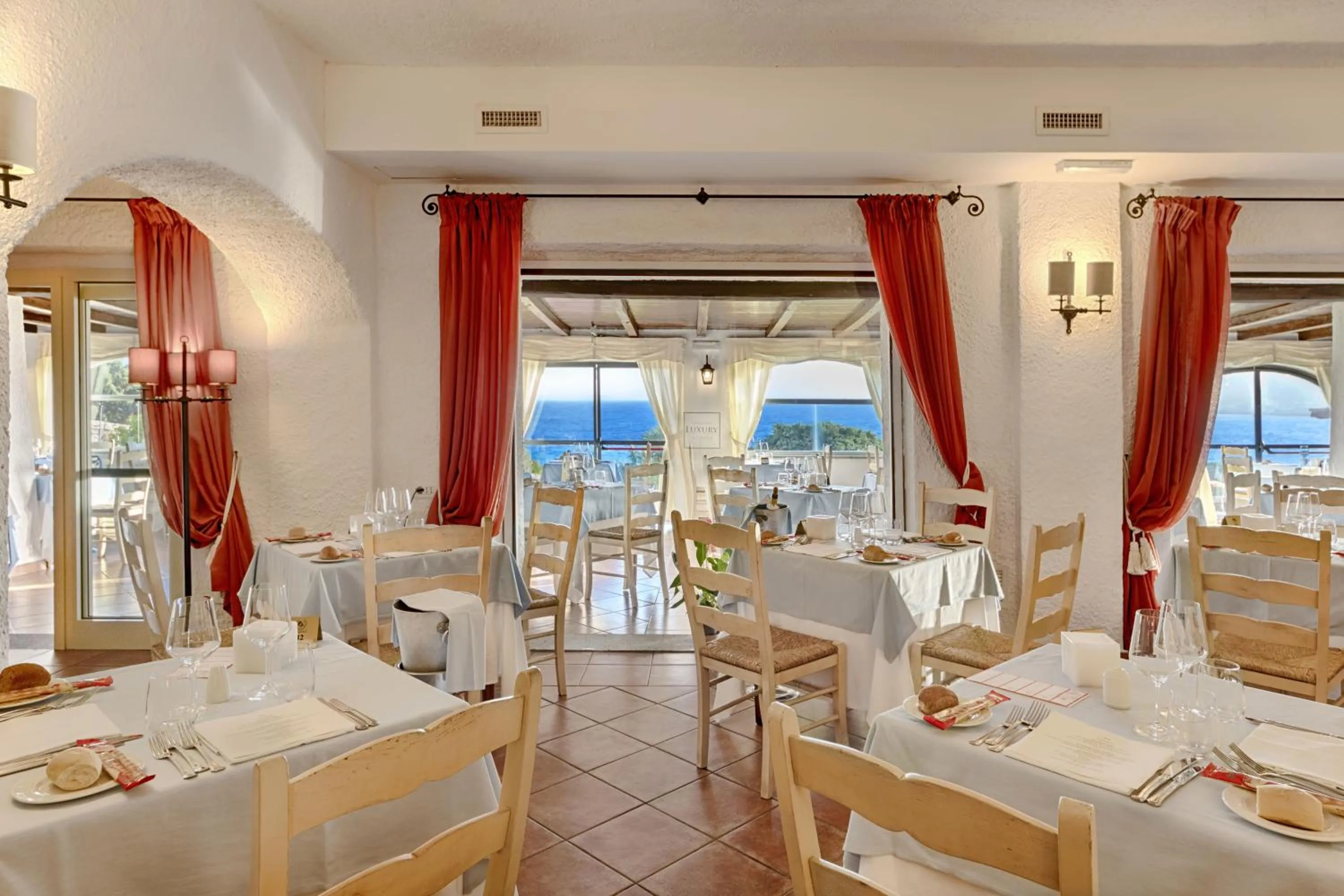 Restaurant/places to eat in COLONNA GRAND HOTEL CAPO TESTA, a Colonna Luxury Beach Hotel, Santa Teresa Sardegna
