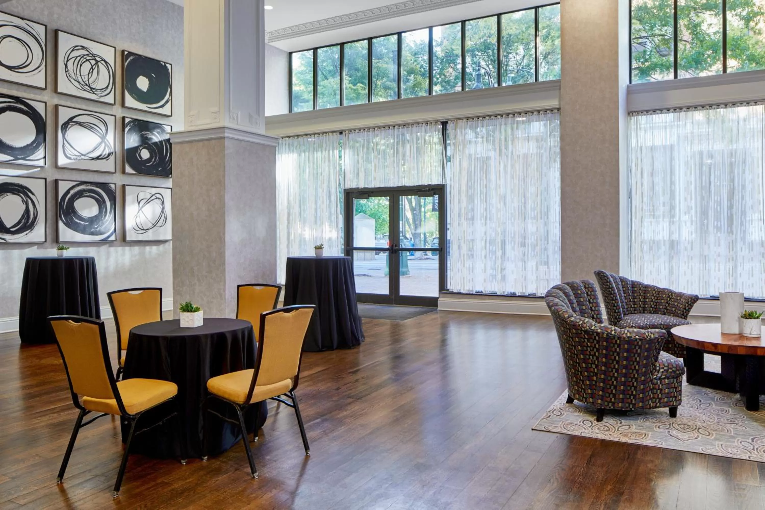 Meeting/conference room in SpringHill Suites Memphis Downtown