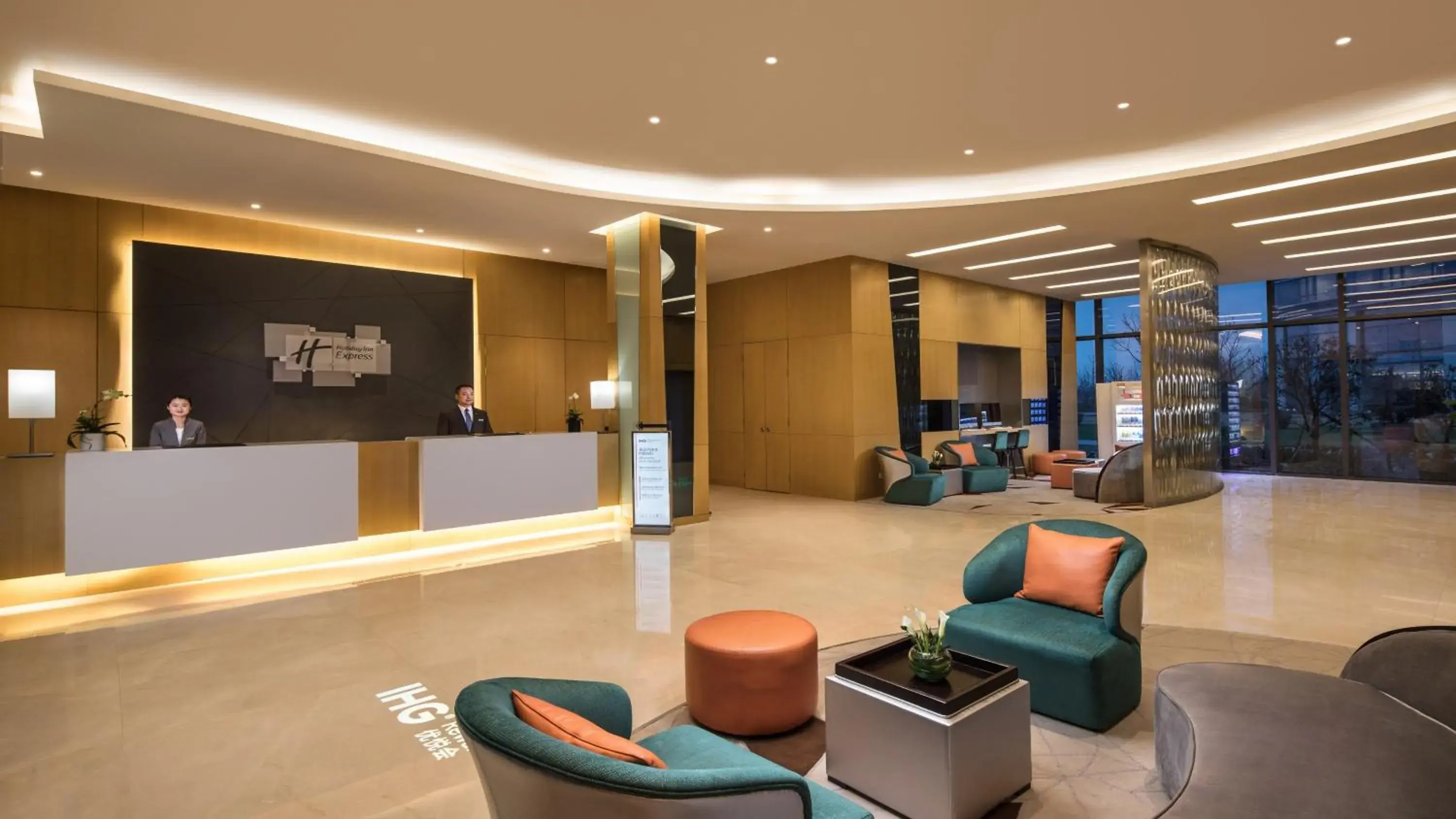 Property building, Lobby/Reception in Holiday Inn Express Suzhou Taihu Lake, an IHG Hotel