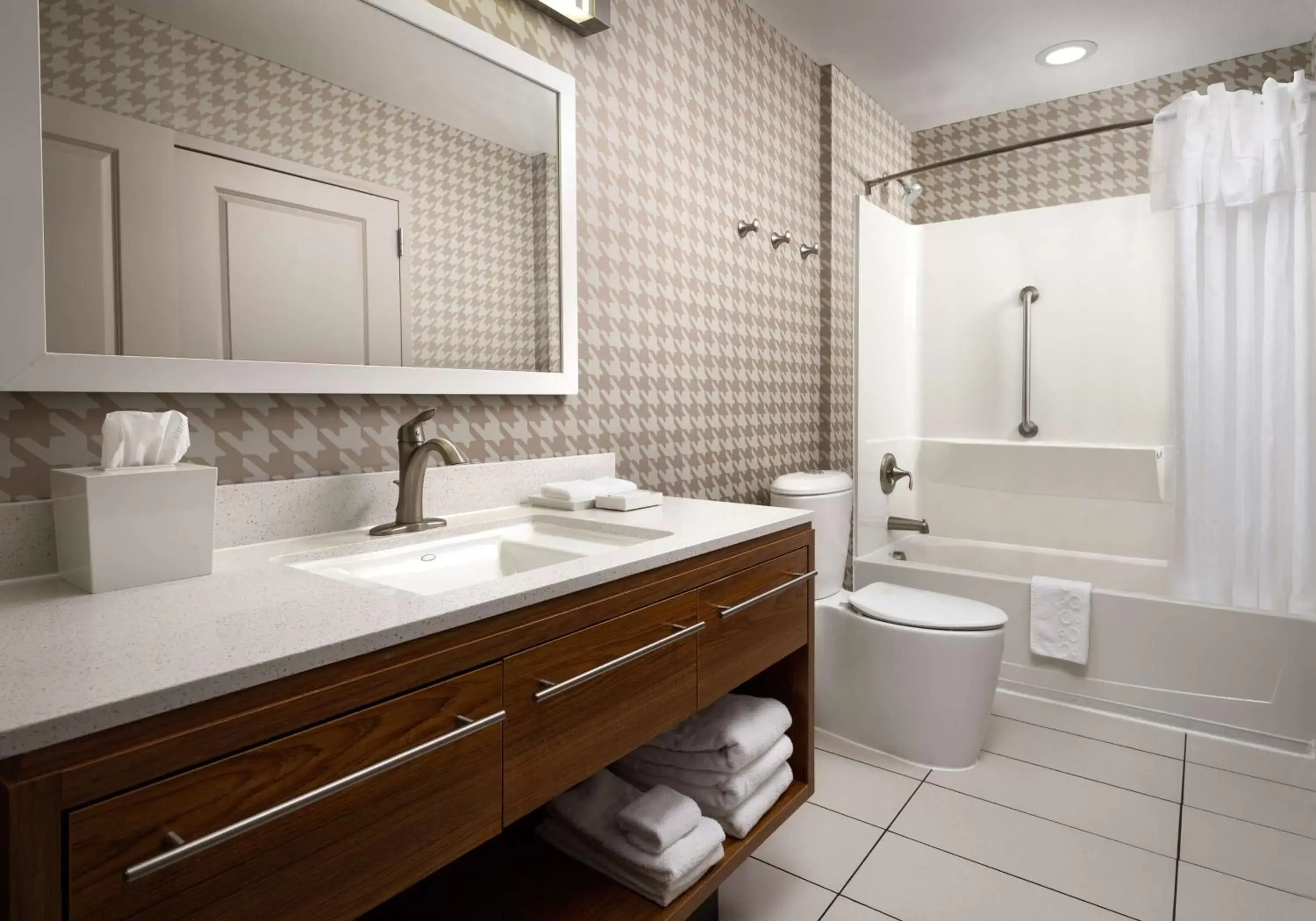 Bathroom in Home2 Suites by Hilton Charleston Airport Convention Center, SC
