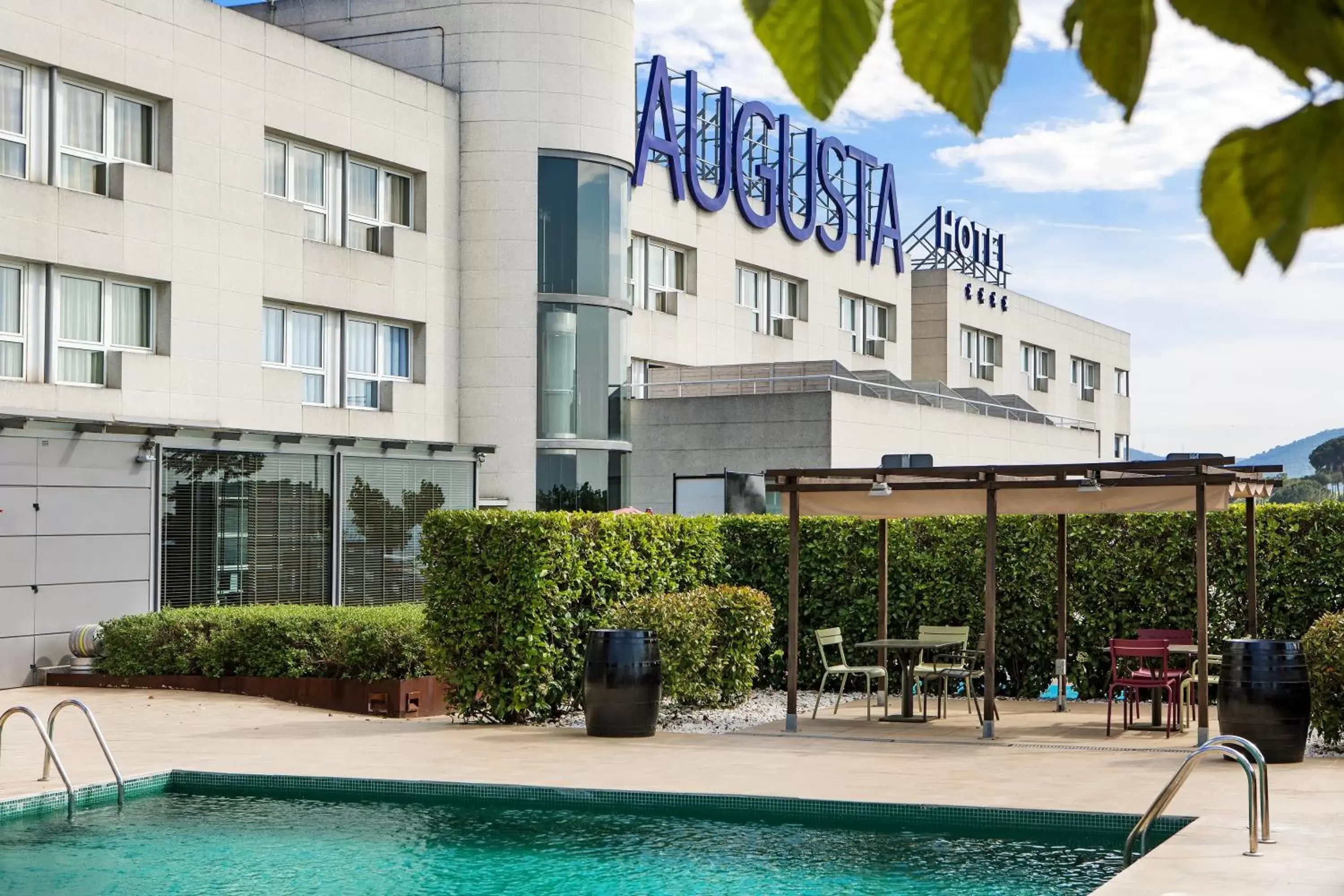 Facade/entrance in Augusta Barcelona Vallès Facade/entrance in Augusta Barcelona Vallès