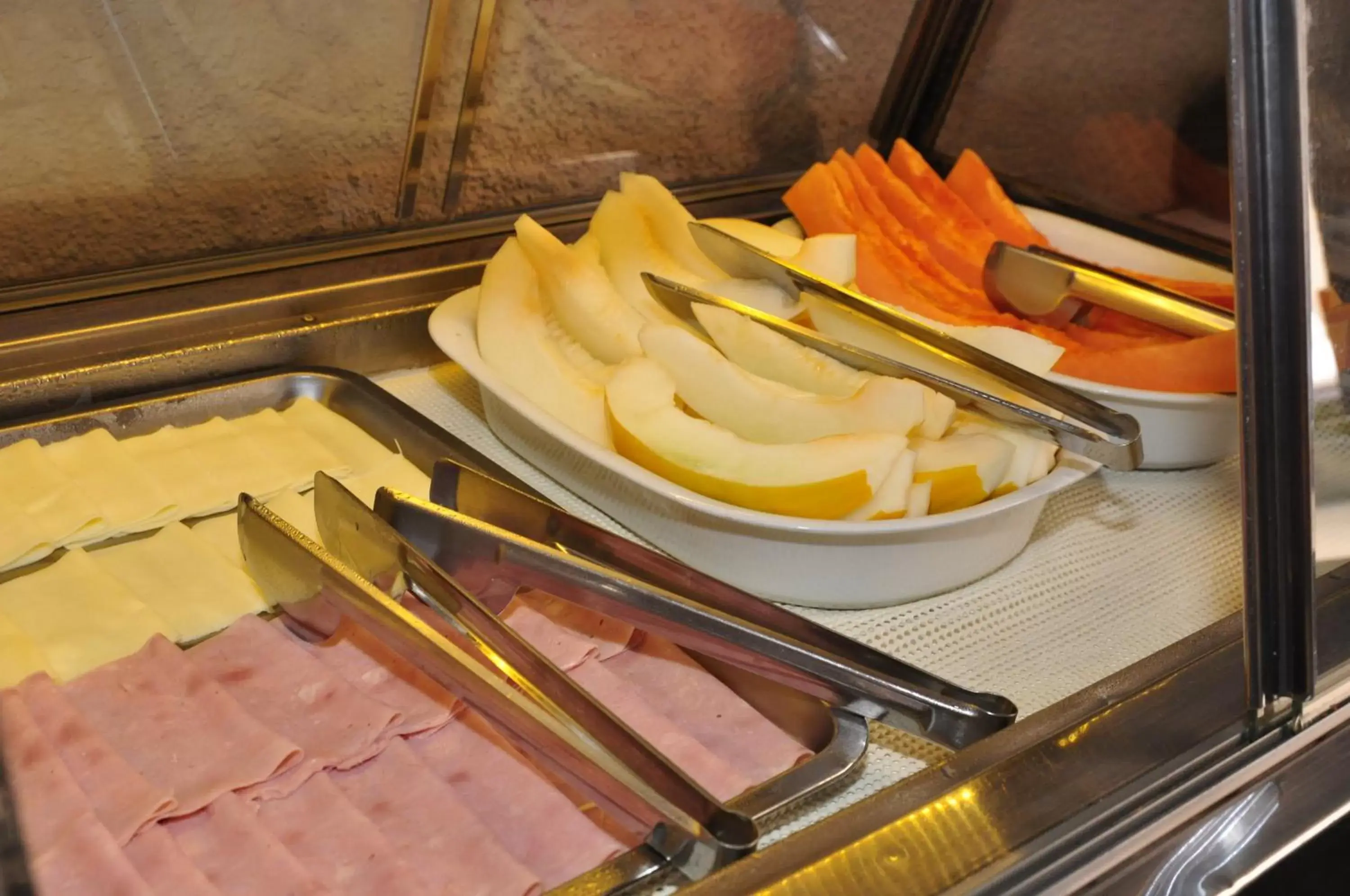 Buffet breakfast, Food in Hotel Plaza Riazor