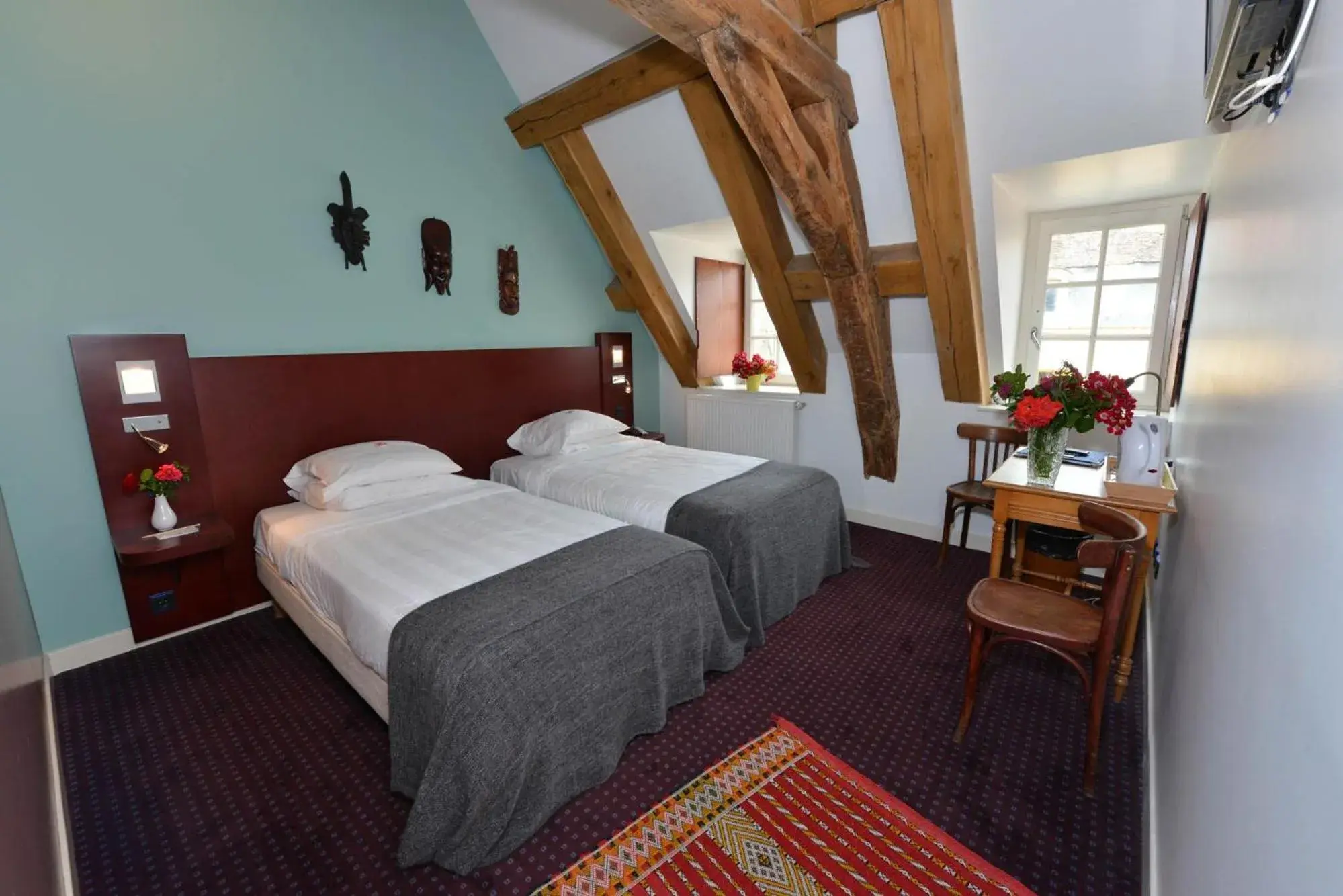 Photo of the whole room, Bed in Logis Hotel De La Cote D'or