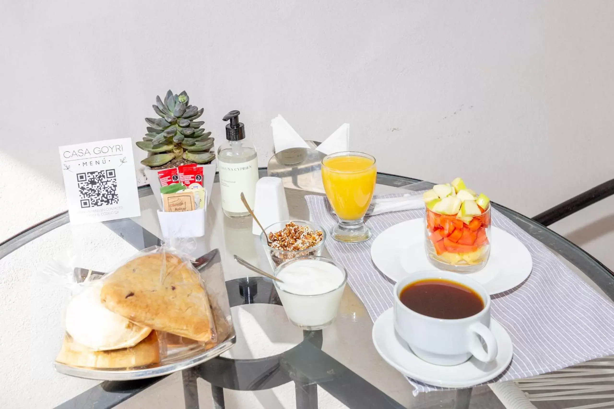 Coffee/tea facilities, Breakfast in Casa Goyri San Miguel de Allende
