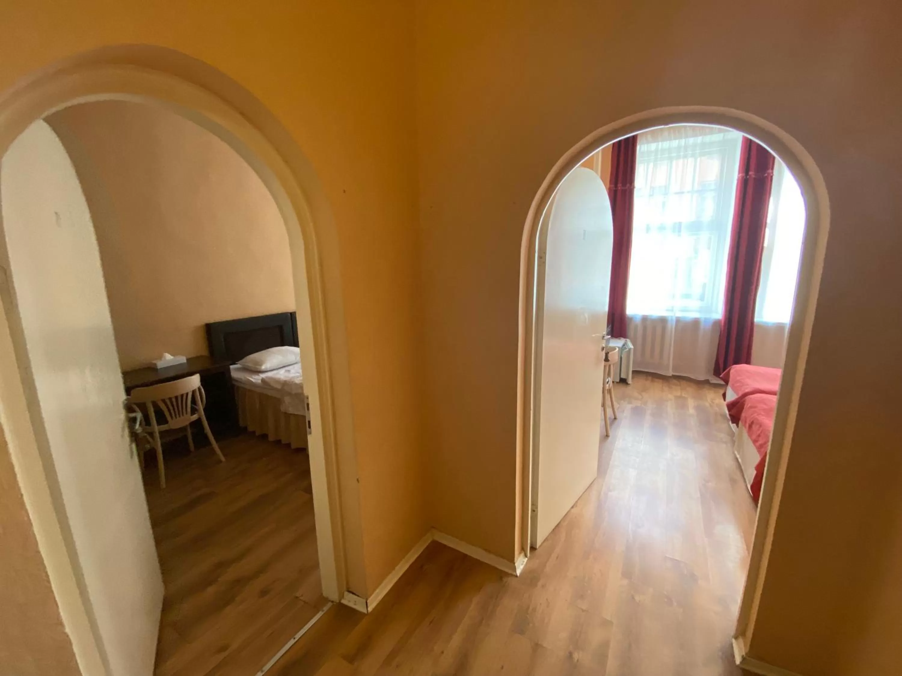 Photo of the whole room, Bed in Viktorija