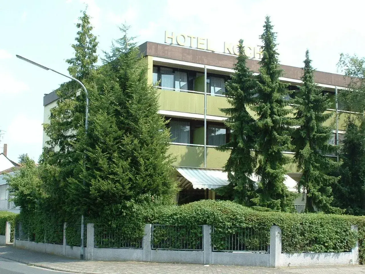 Facade/entrance, Property Building in Hotel Koch Maingau