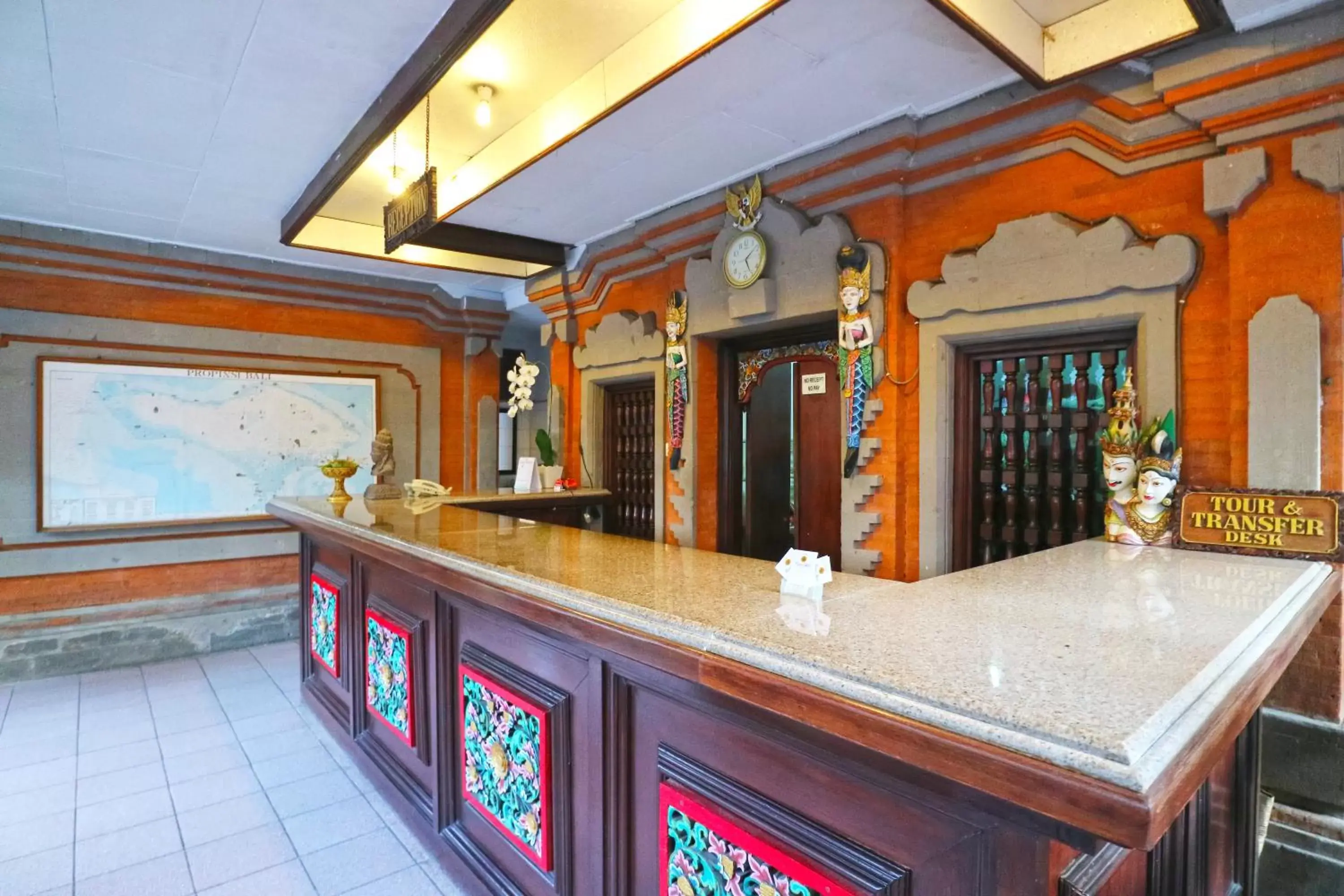 Lobby or reception in Hotel Sinar Bali Legian Lobby or reception in Hotel Sinar Bali Legian