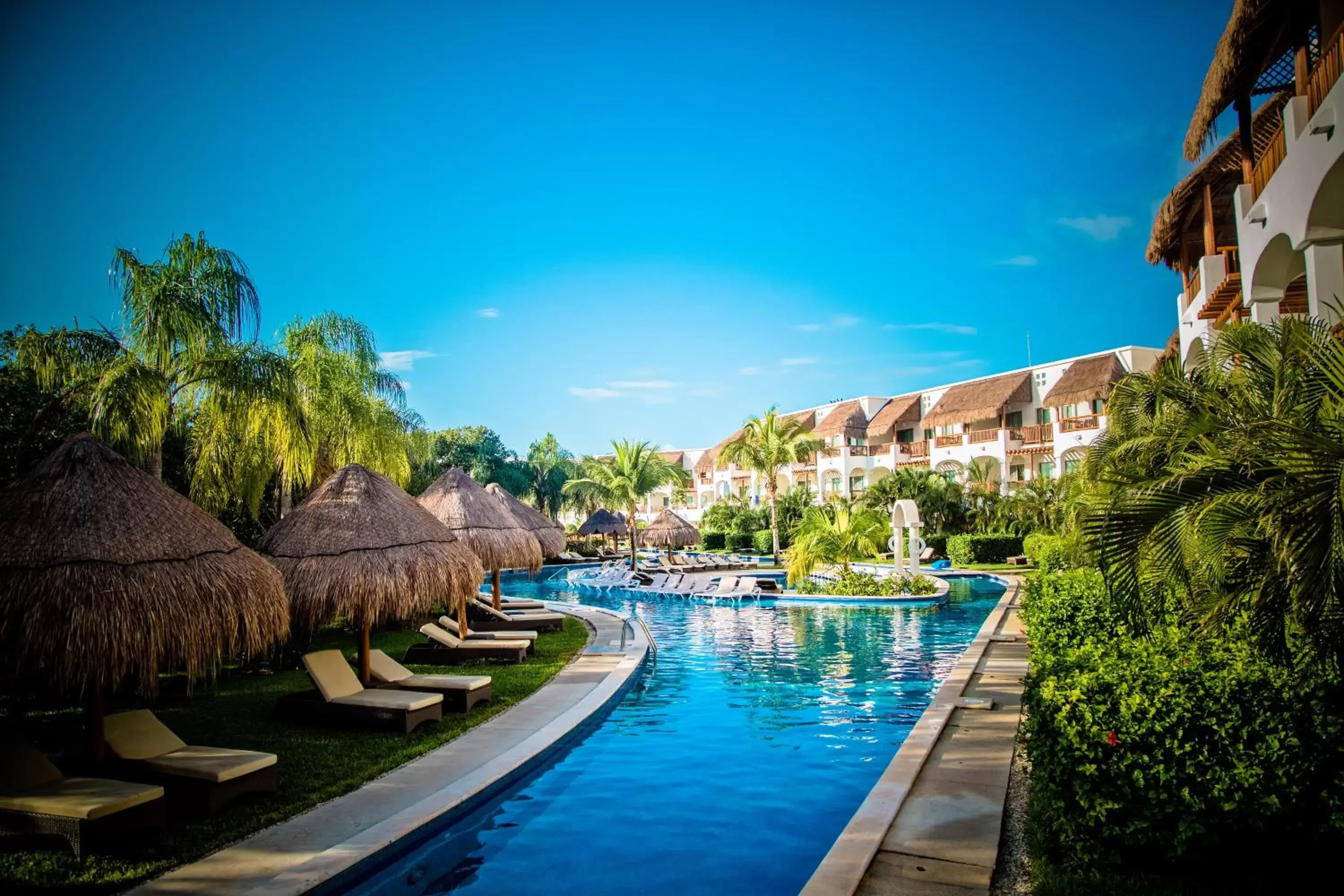 Swimming Pool in Valentin Imperial Riviera Maya All Inclusive - Adults Only